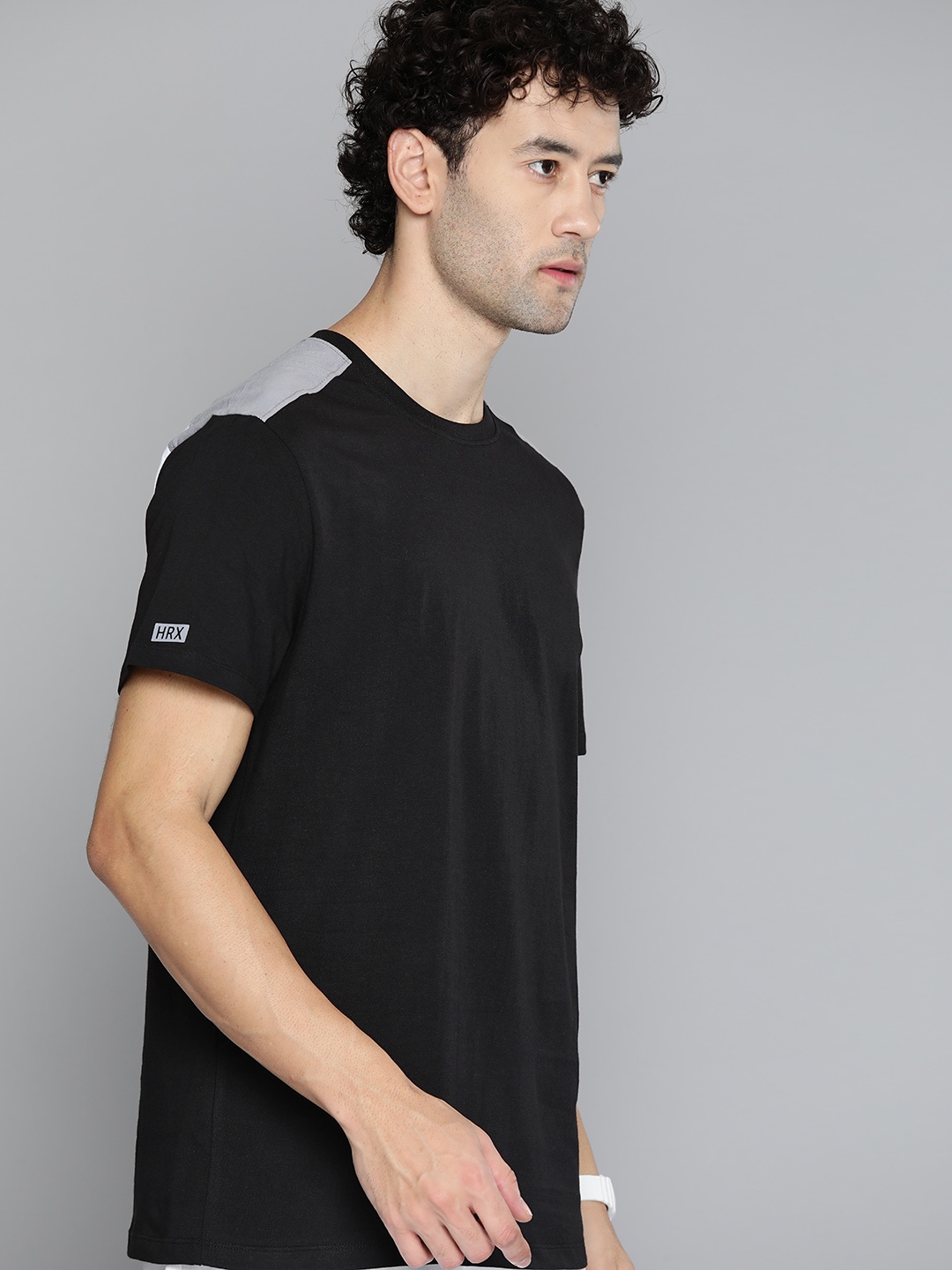 

HRX by Hrithik Roshan Pure Cotton T-shirt, Black