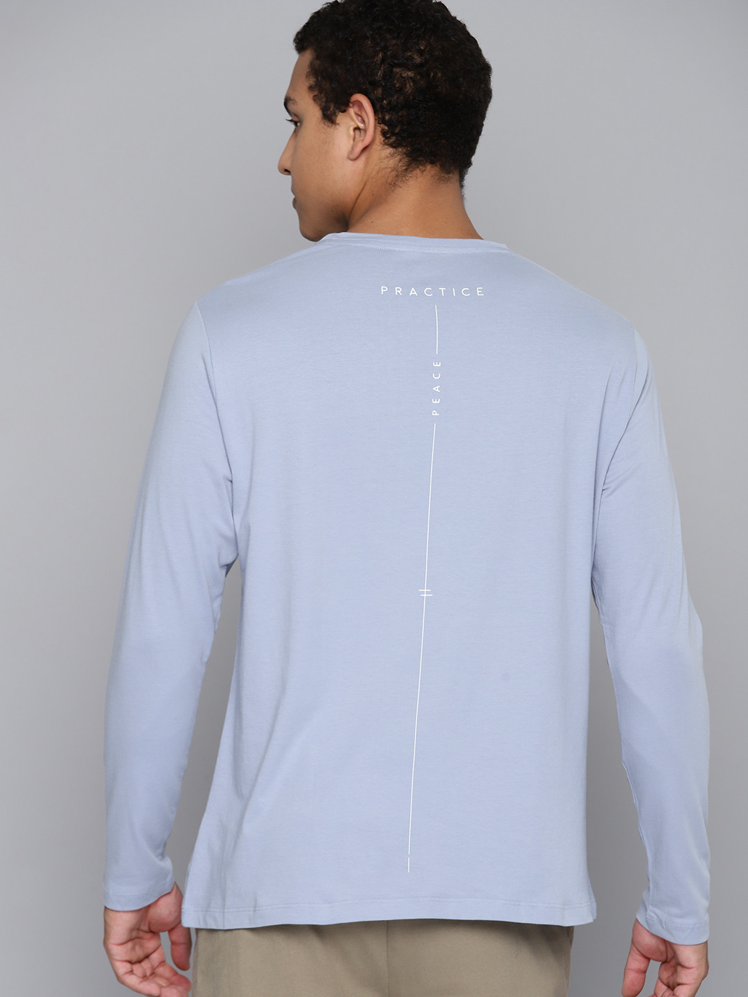 

HRX by Hrithik Roshan Men Pure Cotton Yoga T-shirt, Blue