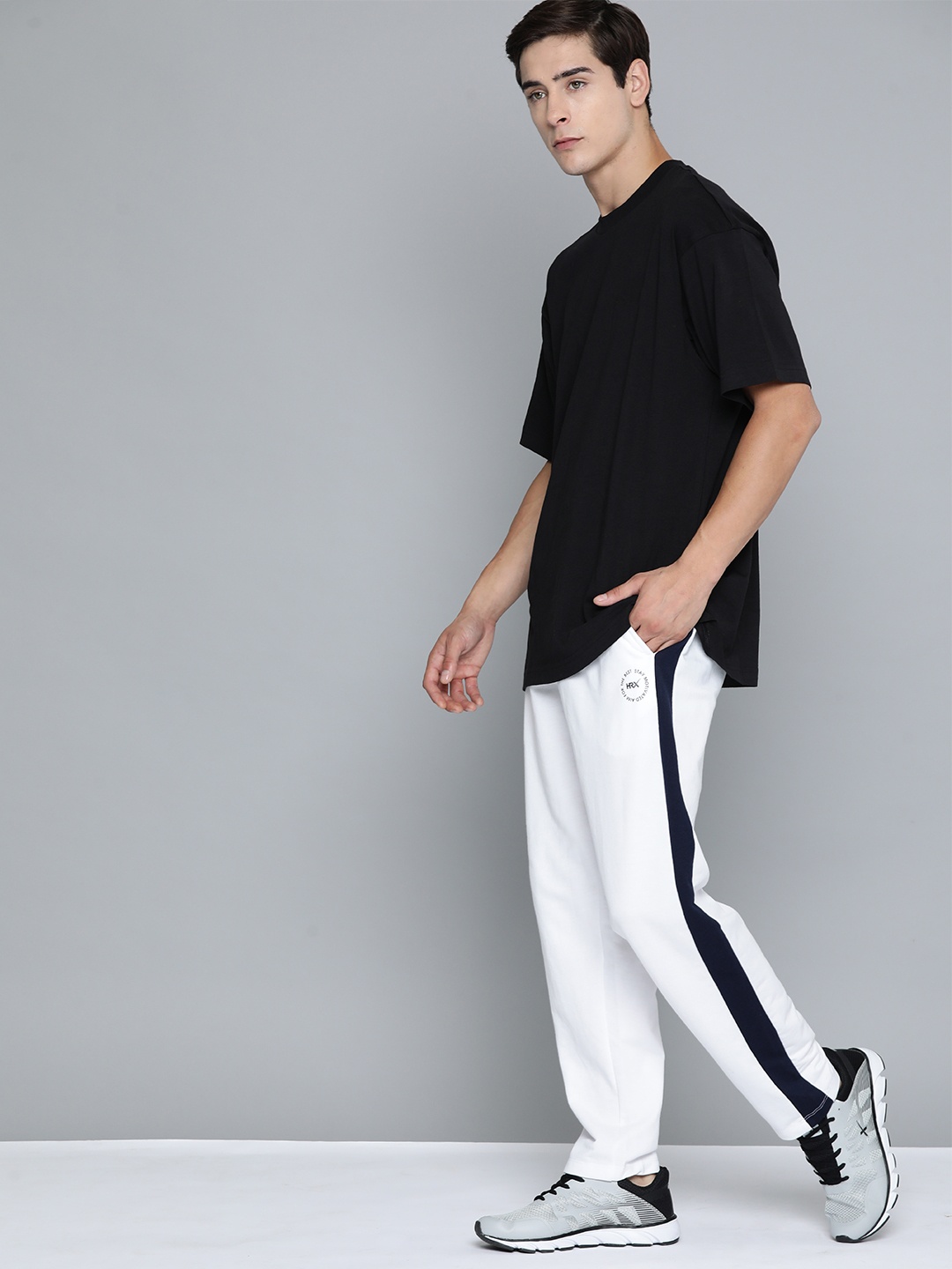 

HRX by Hrithik Roshan Men Regular Fit Track Pants, White
