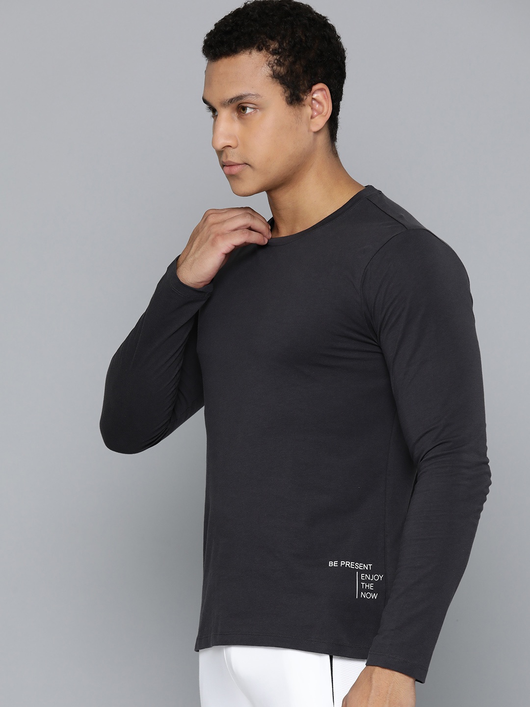 

HRX by Hrithik Roshan Pure Cotton Yoga T-shirt, Charcoal