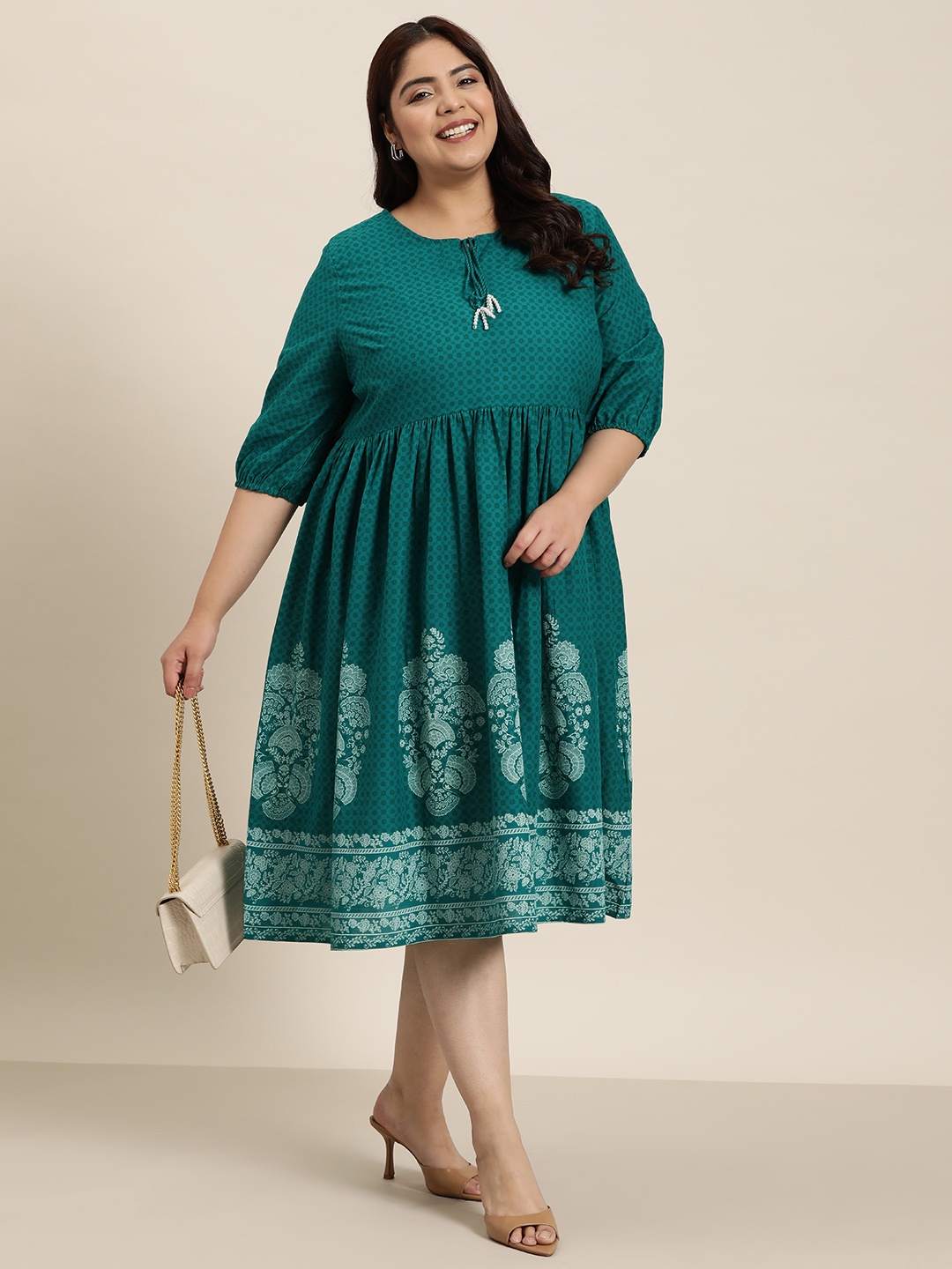 

Sztori Women Plus Size Ethnic Motifs Printed Pure Cotton A-Line Dress, Green