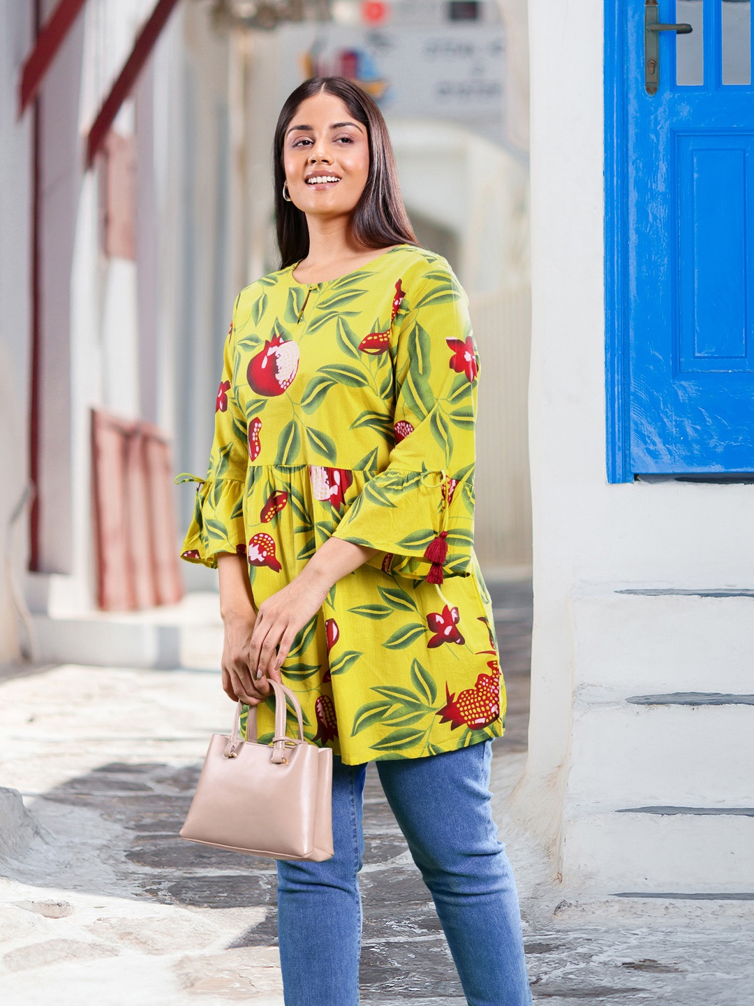 

Sztori Plus Size Floral Printed Kurti, Yellow