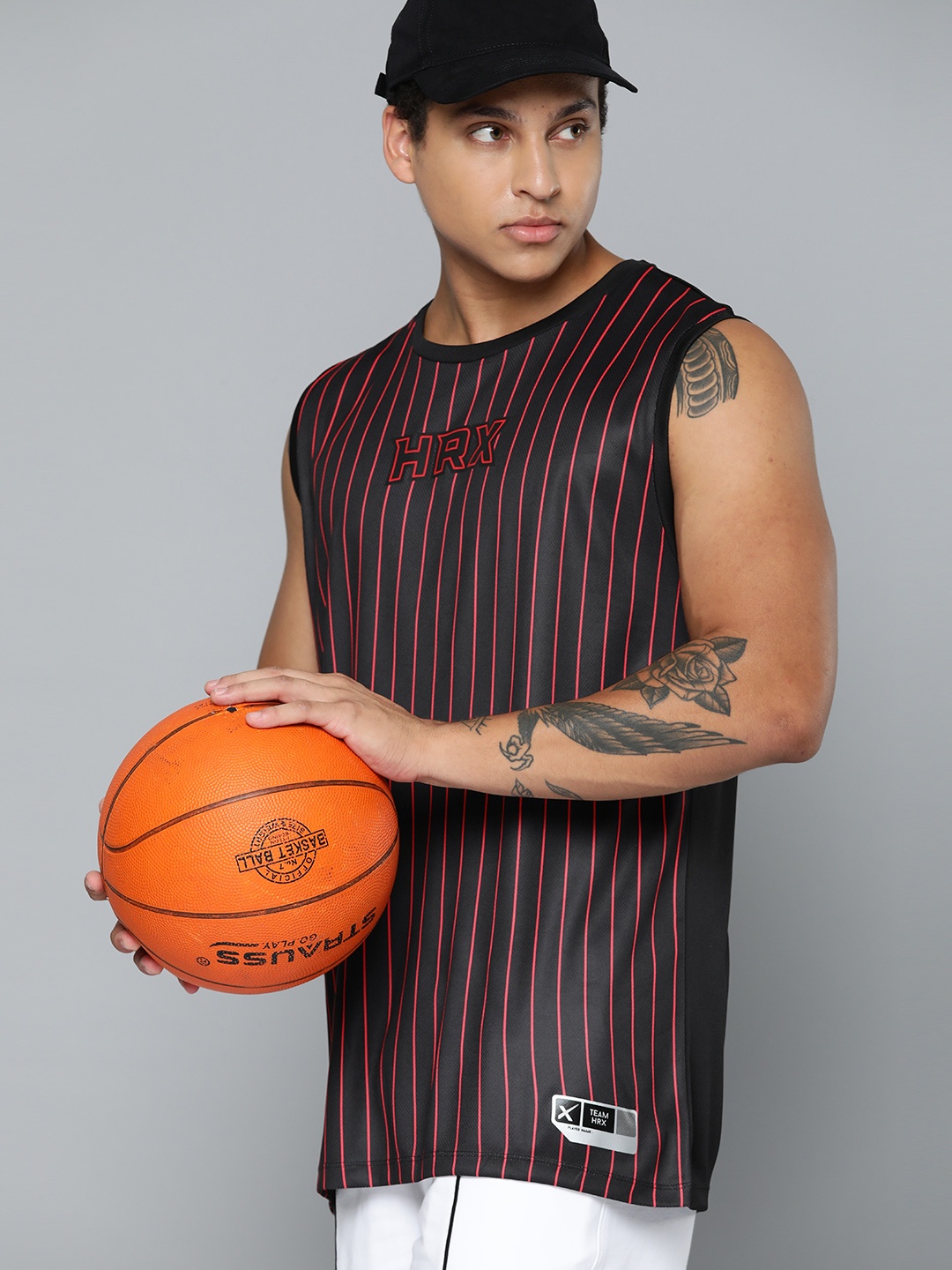

HRX by Hrithik Roshan Rapid-Dry Striped Basketball T-shirt, Black
