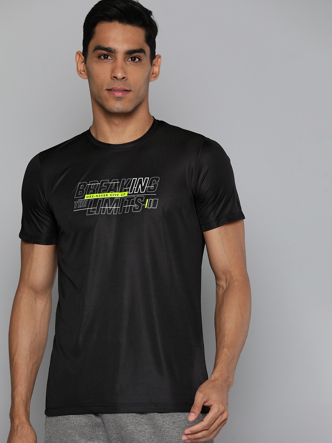 

HRX by Hrithik Roshan Antimicrobial Finish Rapid-Dry Brand Logo Printed Training T-shirt, Black