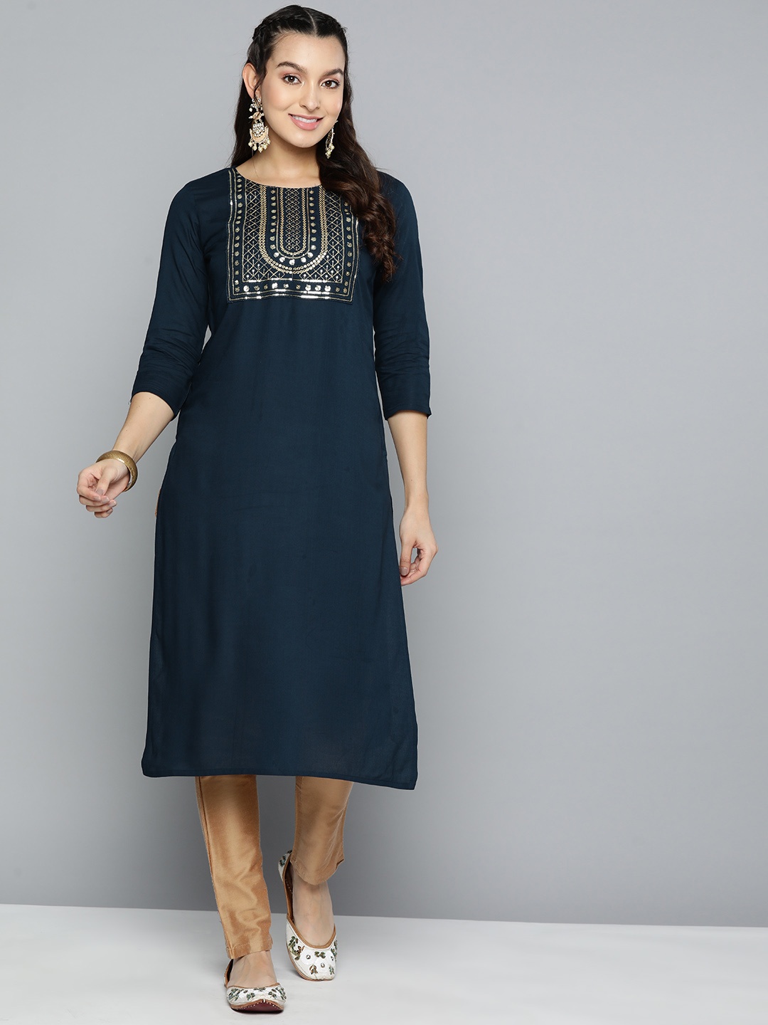 

HERE&NOW Sequined Embellished Yoke Design Straight Kurta, Navy blue