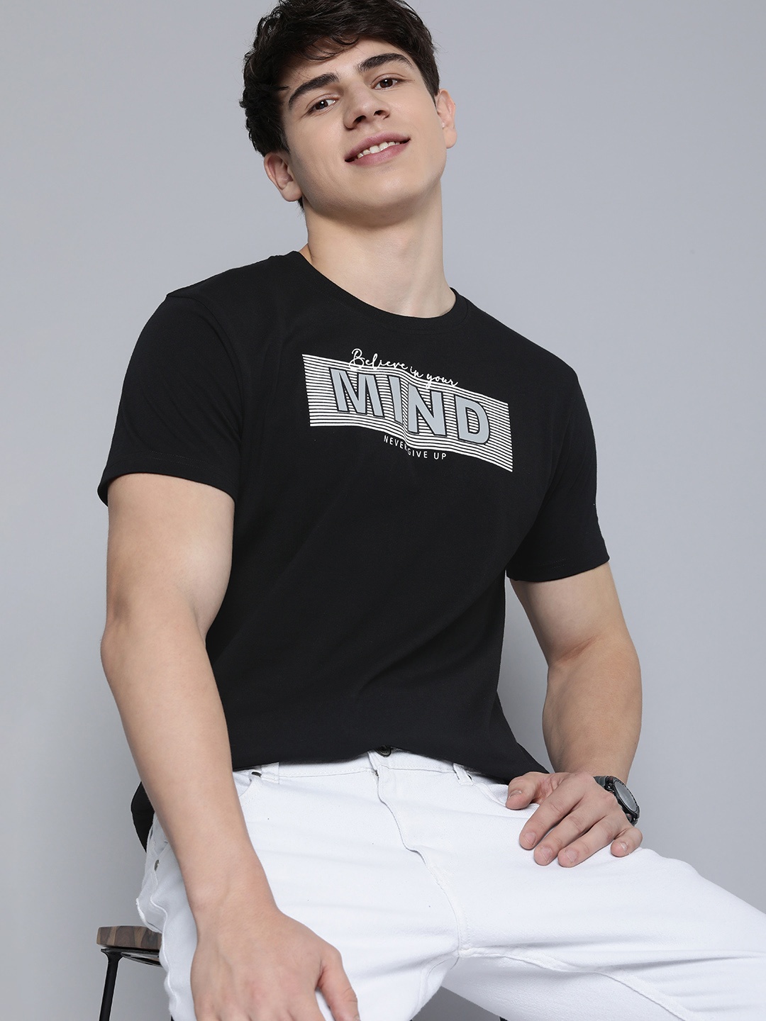 

HERE&NOW Men Typography Printed Round Neck T-shirt, Black