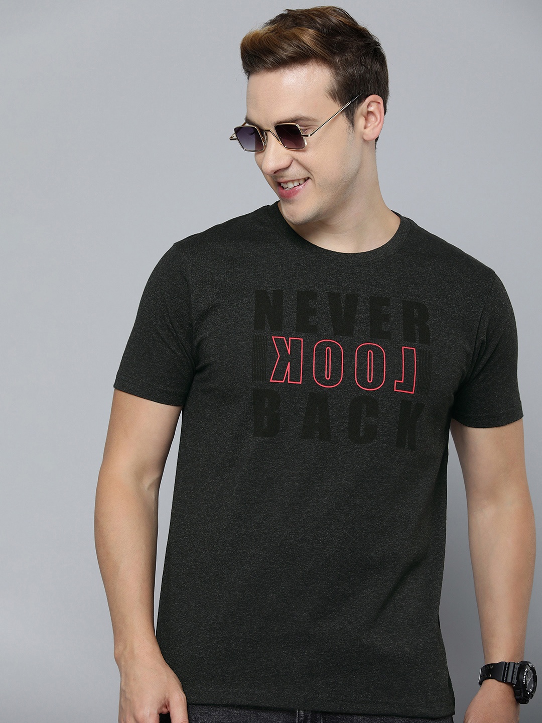 

HERE&NOW Men Typography Printed Round Neck T-shirt, Charcoal