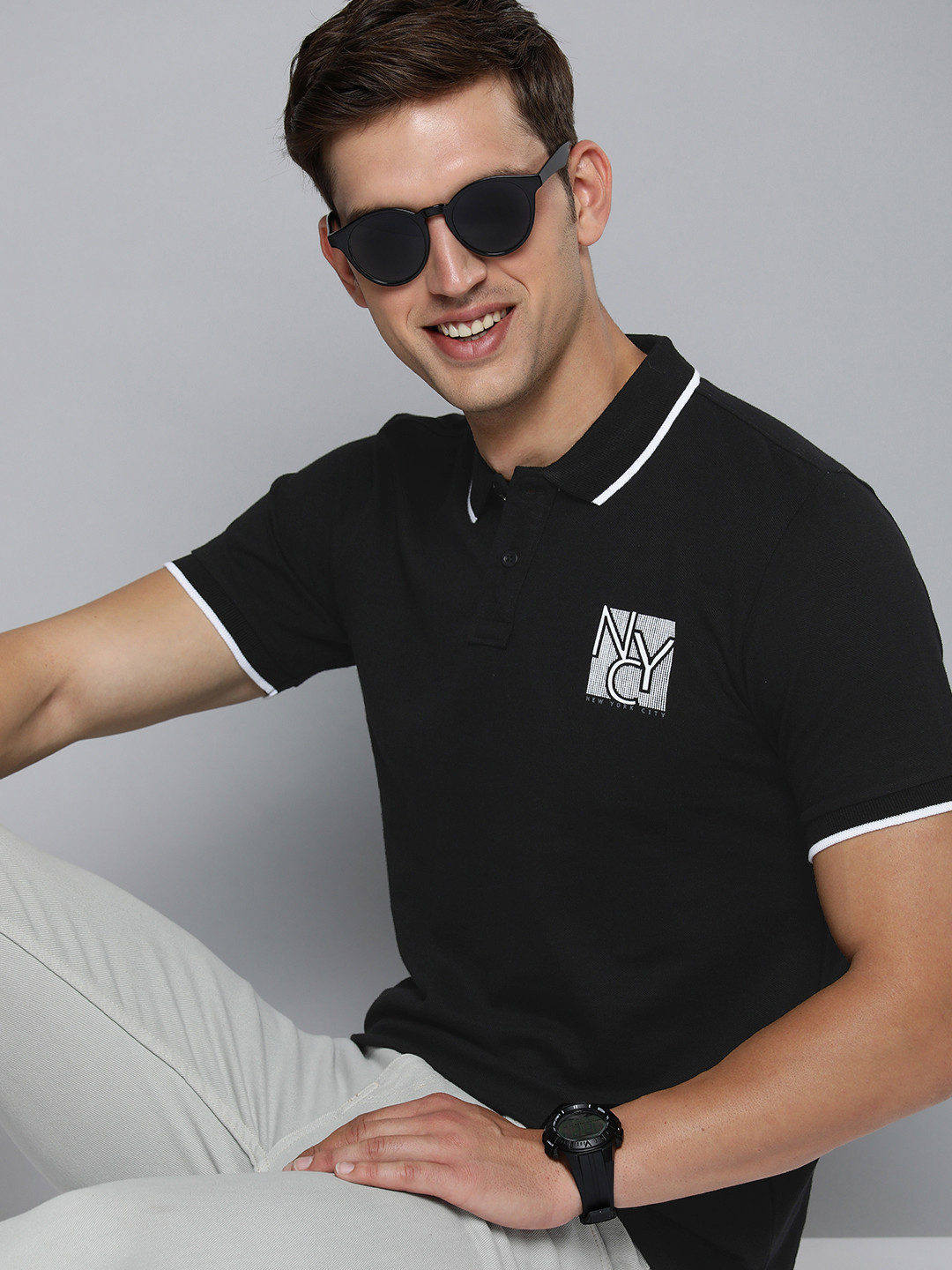 

HERE&NOW Polo Collar Pure Cotton T-shirt With Minimal Typography Print, Black