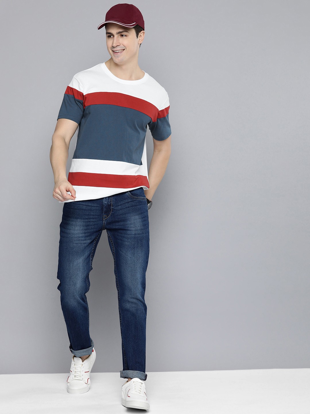 

HERE&NOW Men Colourblocked Pure Cotton T-shirt, White