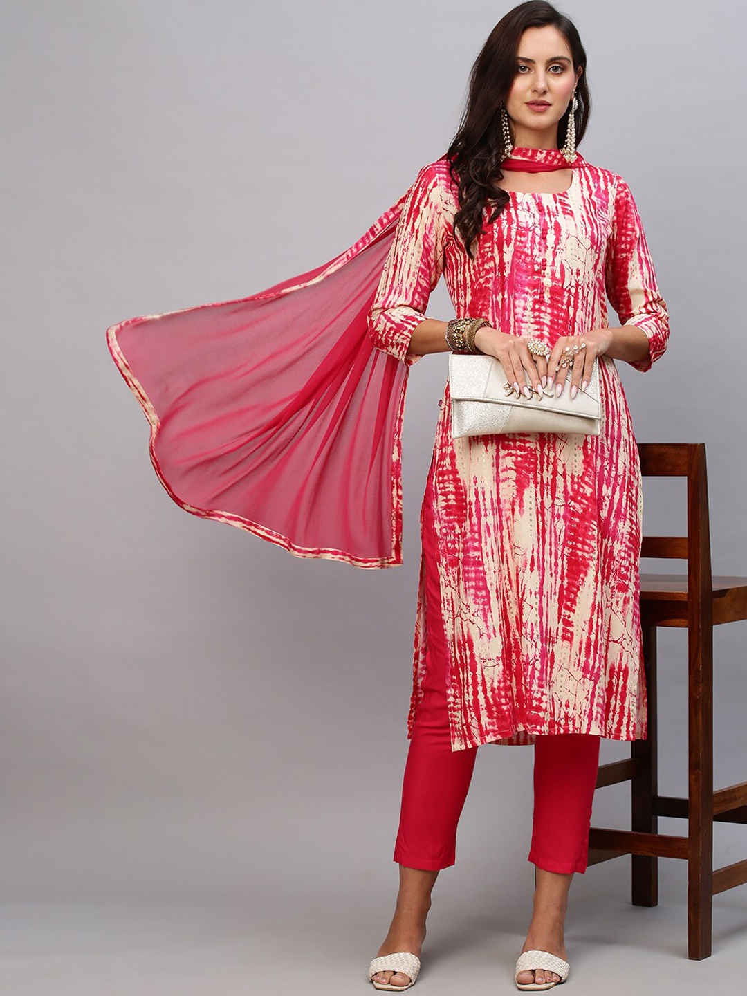 

KALINI Women Abstract Printed Straight Kurta with Trousers & Dupatta, Pink
