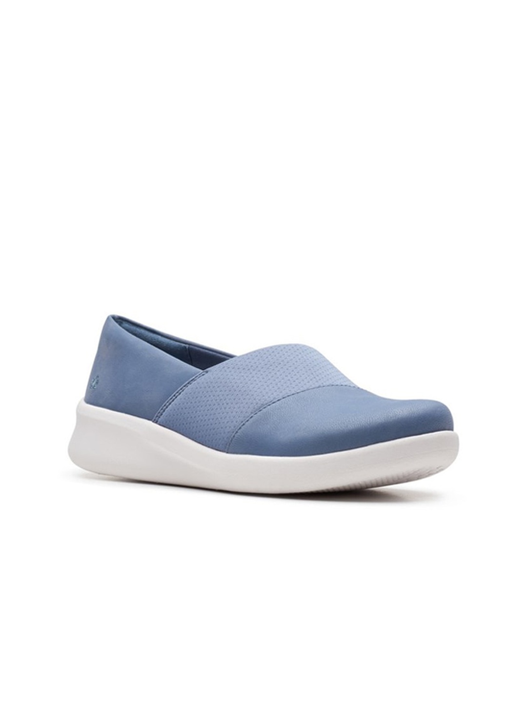 

Clarks Women Textured Lightweight Slip-On Sneakers, Blue
