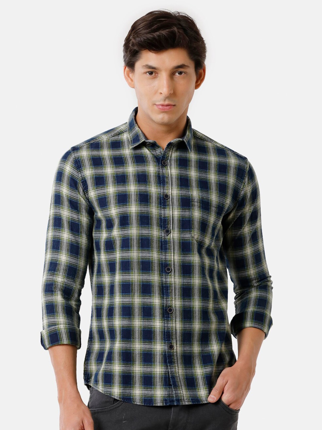 

Voi Jeans Men Checked Slim Fit Casual Pure Cotton Shirt, Blue