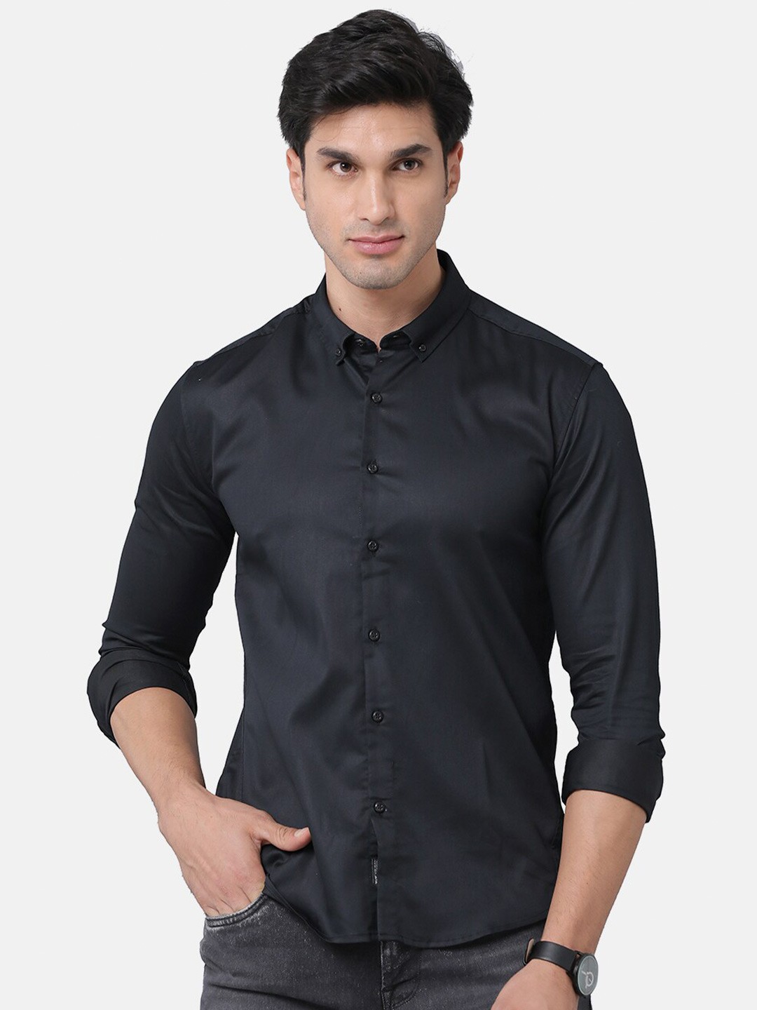 

Voi Jeans Men Spread Collar Casual Shirt, Black