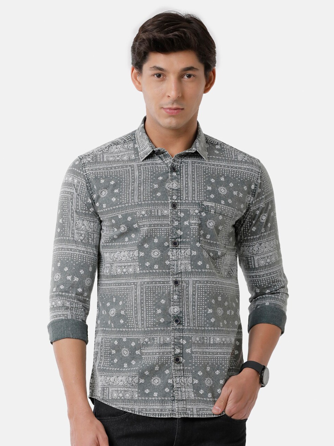 

Voi Jeans Men Slim Fit Ethnic Printed Casual Pure Cotton Shirt, Grey