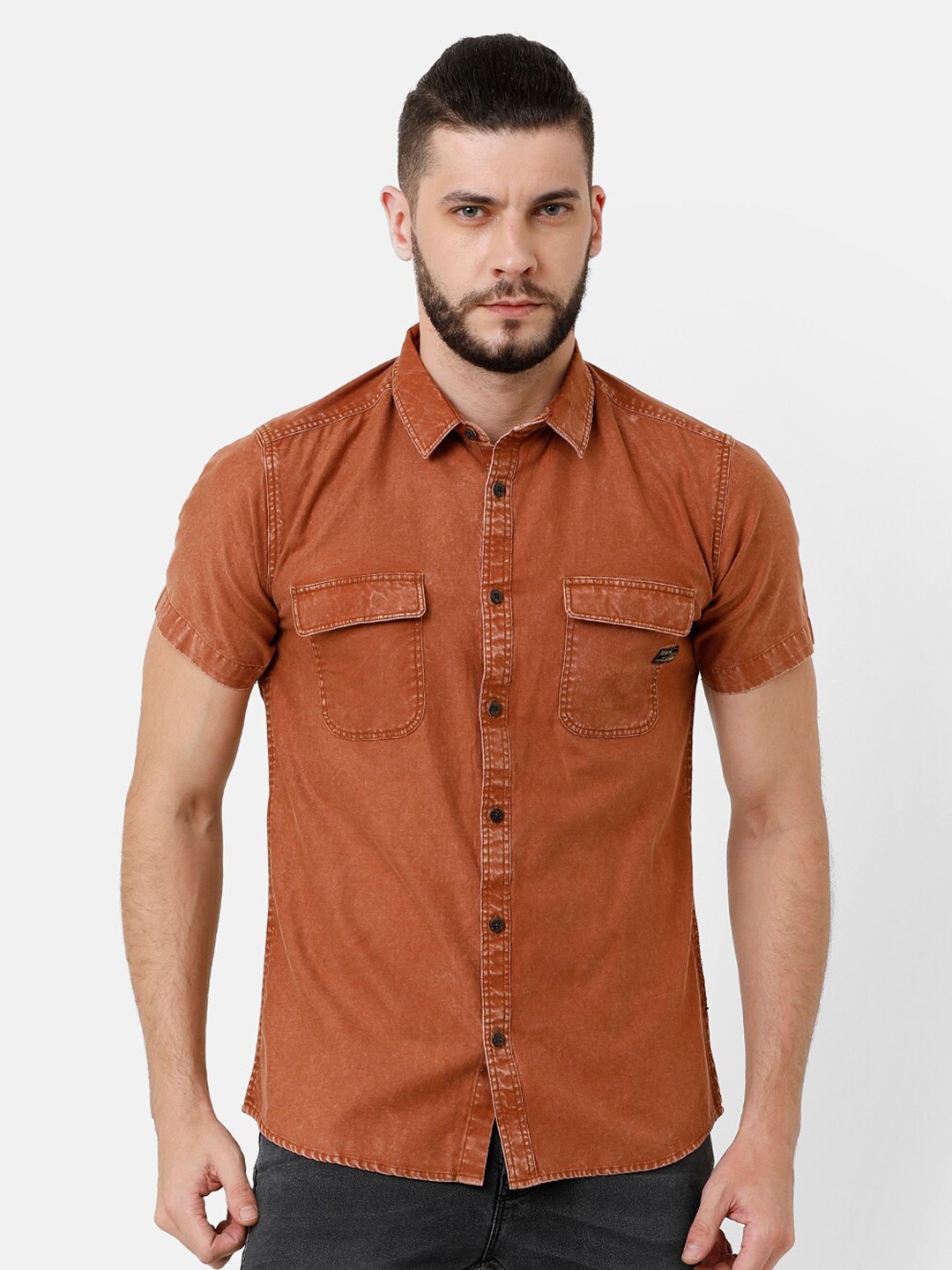 

Voi Jeans Men Burgundy Slim Fit Casual Shirt