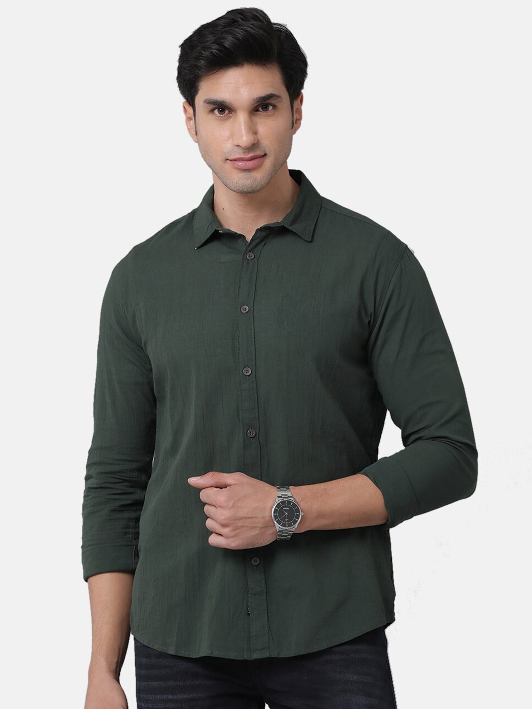 

Voi Jeans Men Slim Fit Casual Pure Cotton Shirt, Green