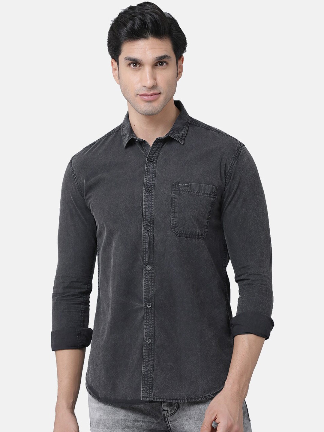 

Voi Jeans Spread Collar Slim Fit Casual Pure Cotton Shirt, Black