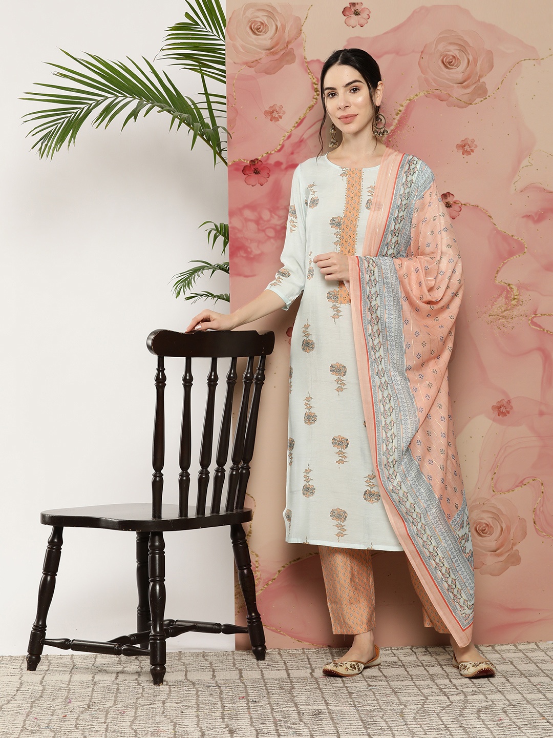 

Yufta Ethnic Motifs Printed Sequinned Kurta With Trousers & With Dupatta, Blue