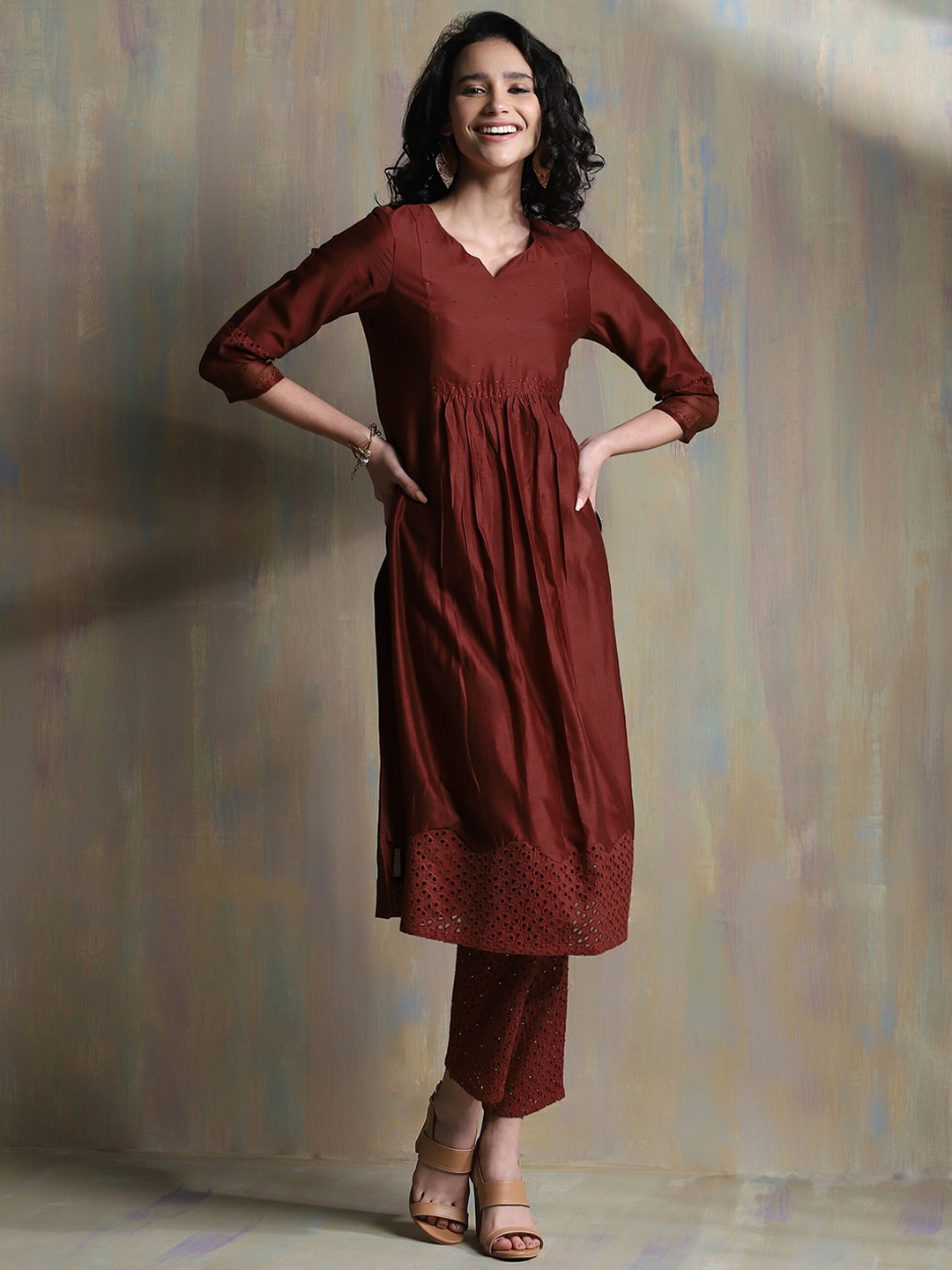 

charkhee Women Chanderi Silk A-Line Kurta with Pyjamas & Dupatta, Rust