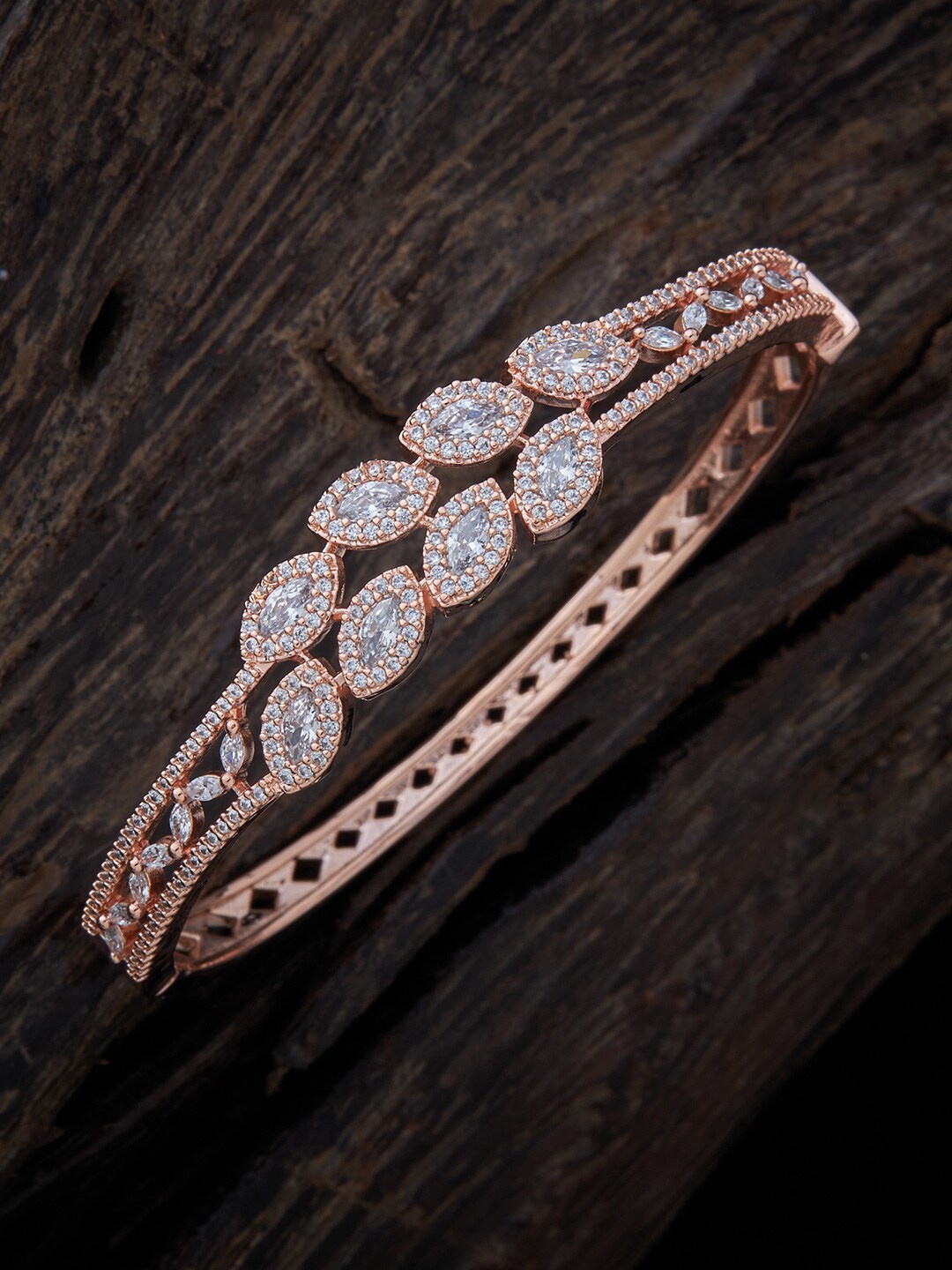 

Kushal's Fashion Jewellery Women Cubic Zirconia Rose Gold-Plated Kada Bracelet