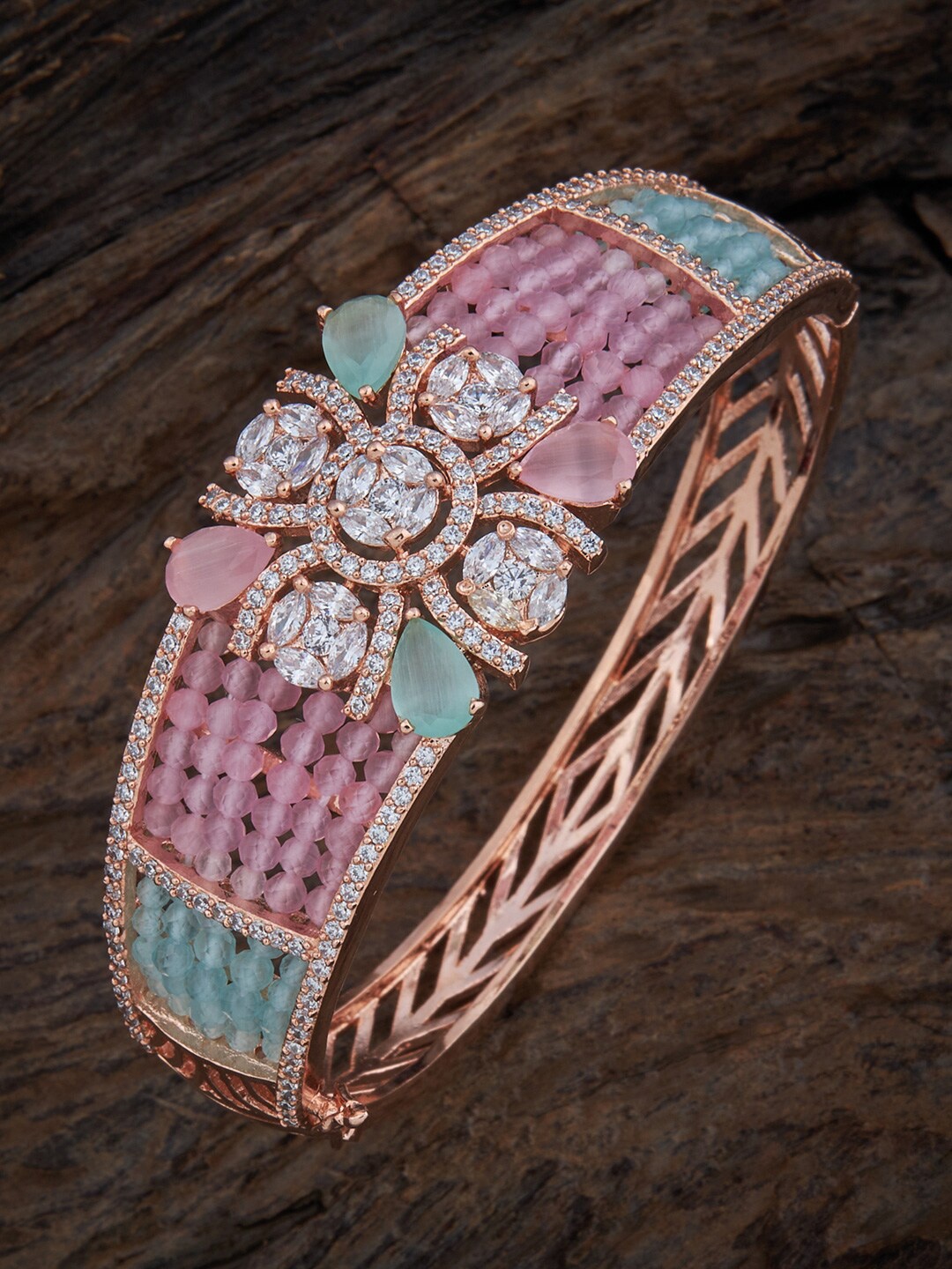 

Kushal's Fashion Jewellery Women Cubic Zirconia Rose Gold-Plated Kada Bracelet