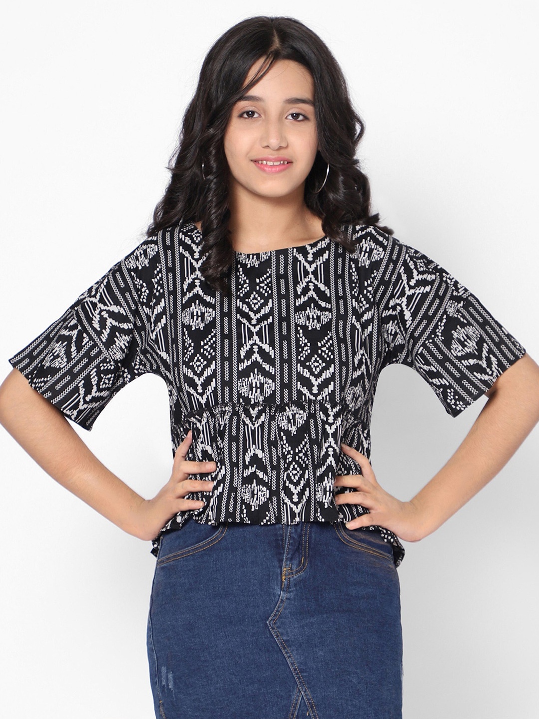 

TeenTrums Girls Printed Boat Neck Top, Black
