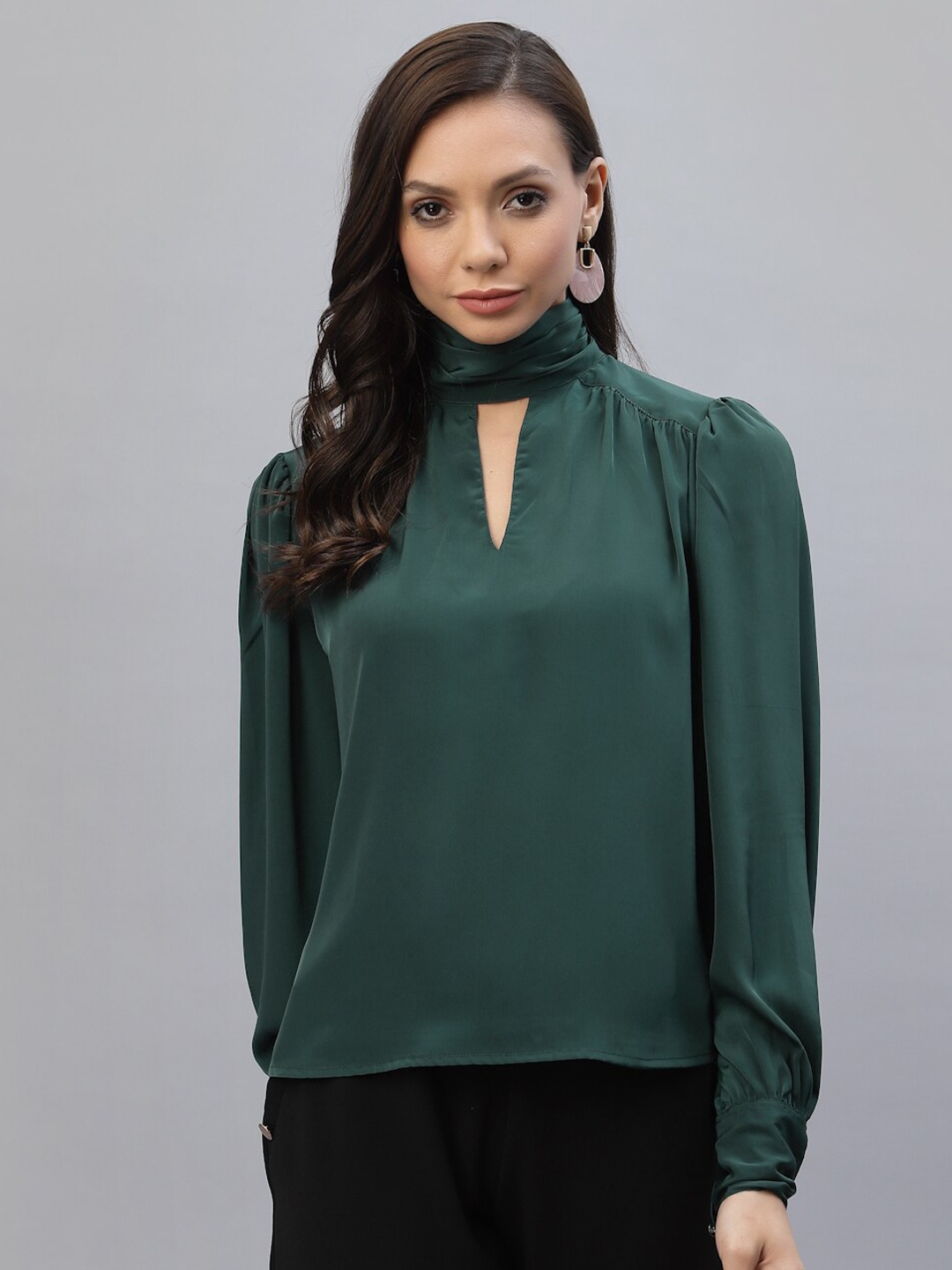 

aayu Turtle Neck Cuffed Sleeve Top, Green