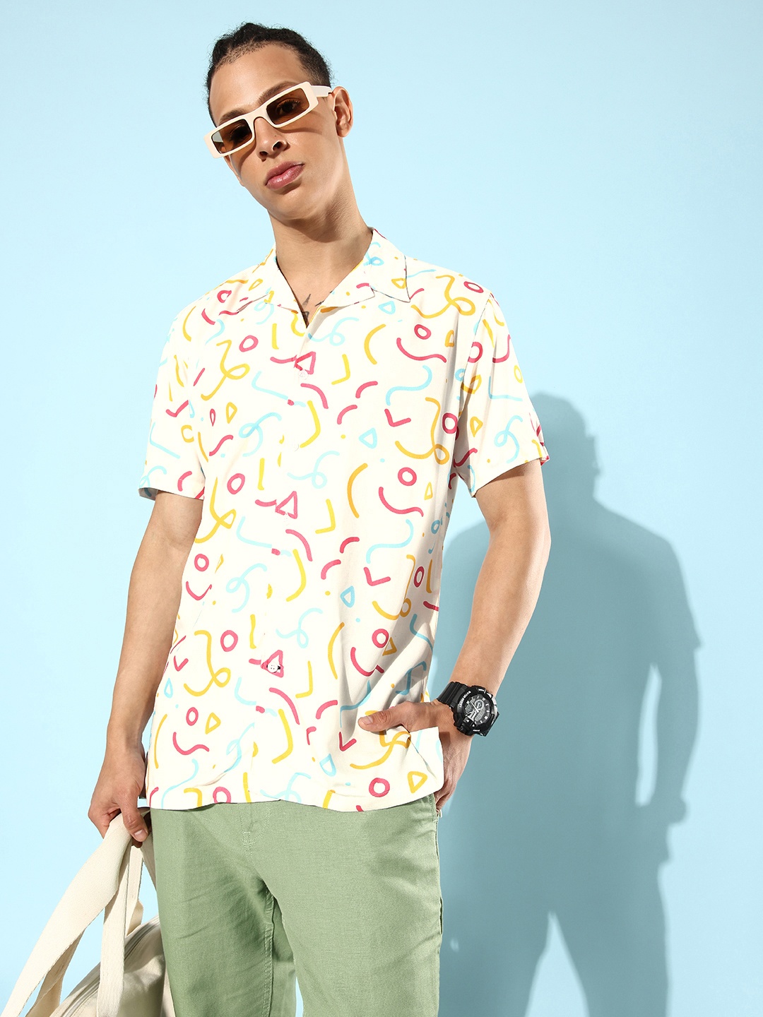 

Mast & Harbour Men Creamy White Printed MCW Forever Vacay Resort Fantasy Casual Shirt