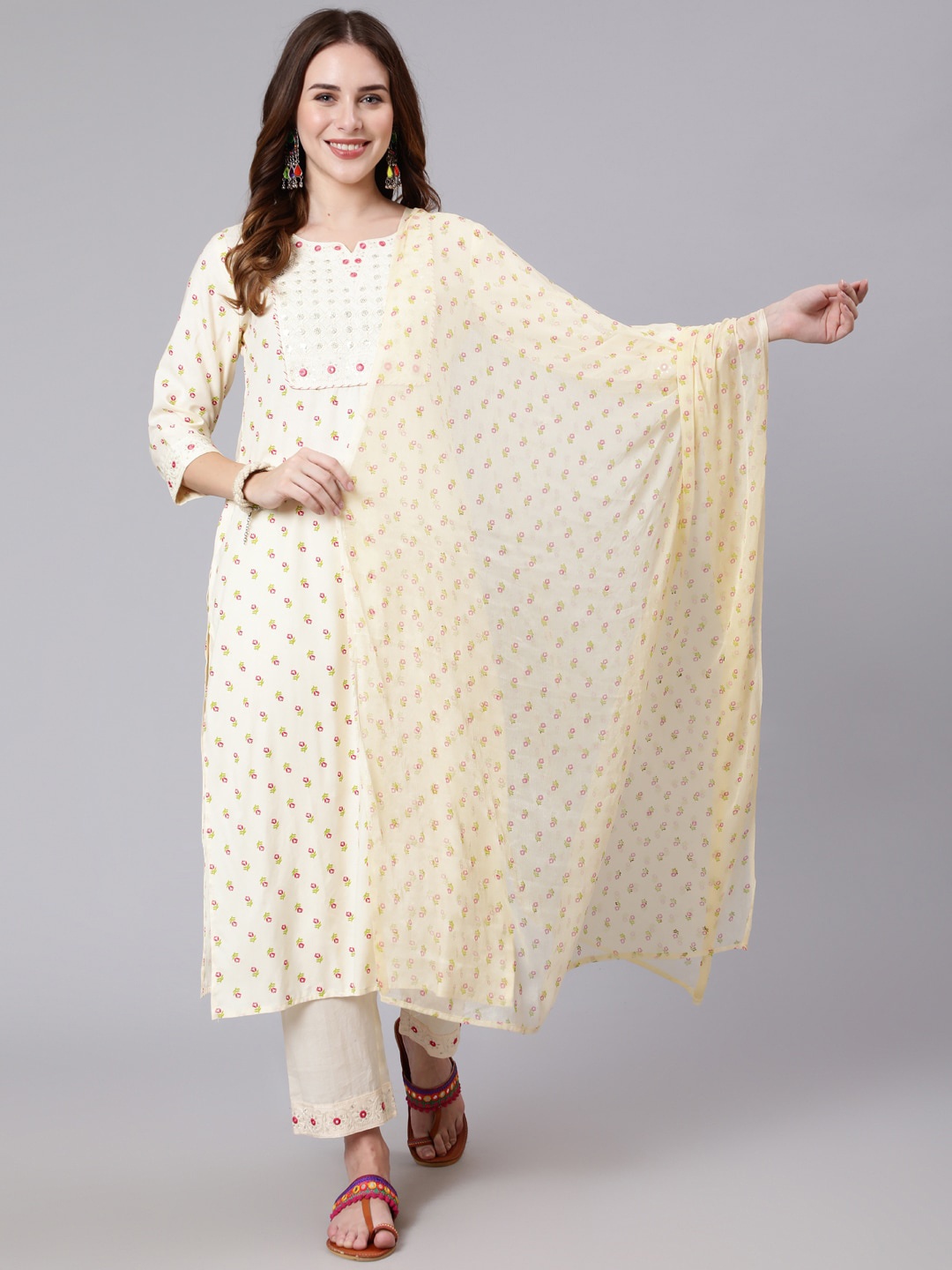 

GULMOHAR JAIPUR Women Floral Printed Sequinned Kurta with Trousers & Dupatta, Cream