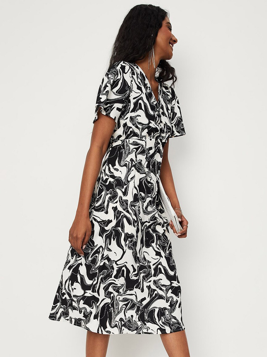 

max Printed V Neck A-Line Dress, White