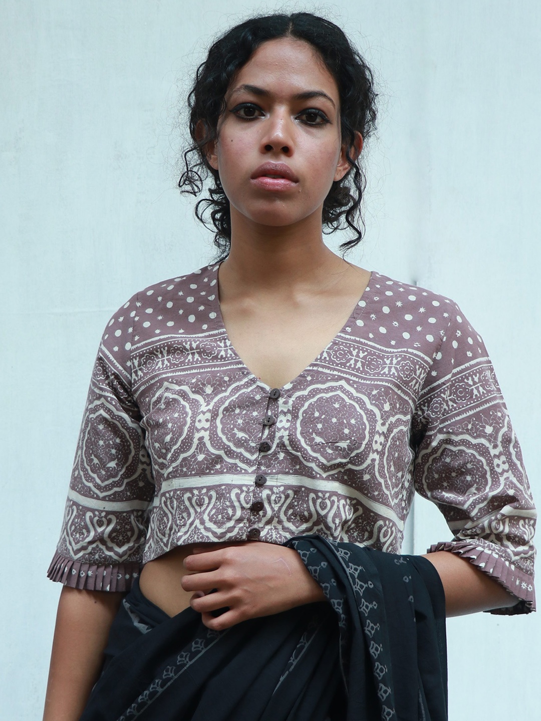 

Chidiyaa Ashton Printed Cotton Saree Blouse, Grey