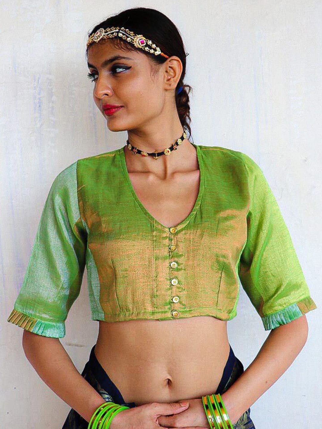 

Chidiyaa Woven-Design Cotton Zari Saree Blouse, Green