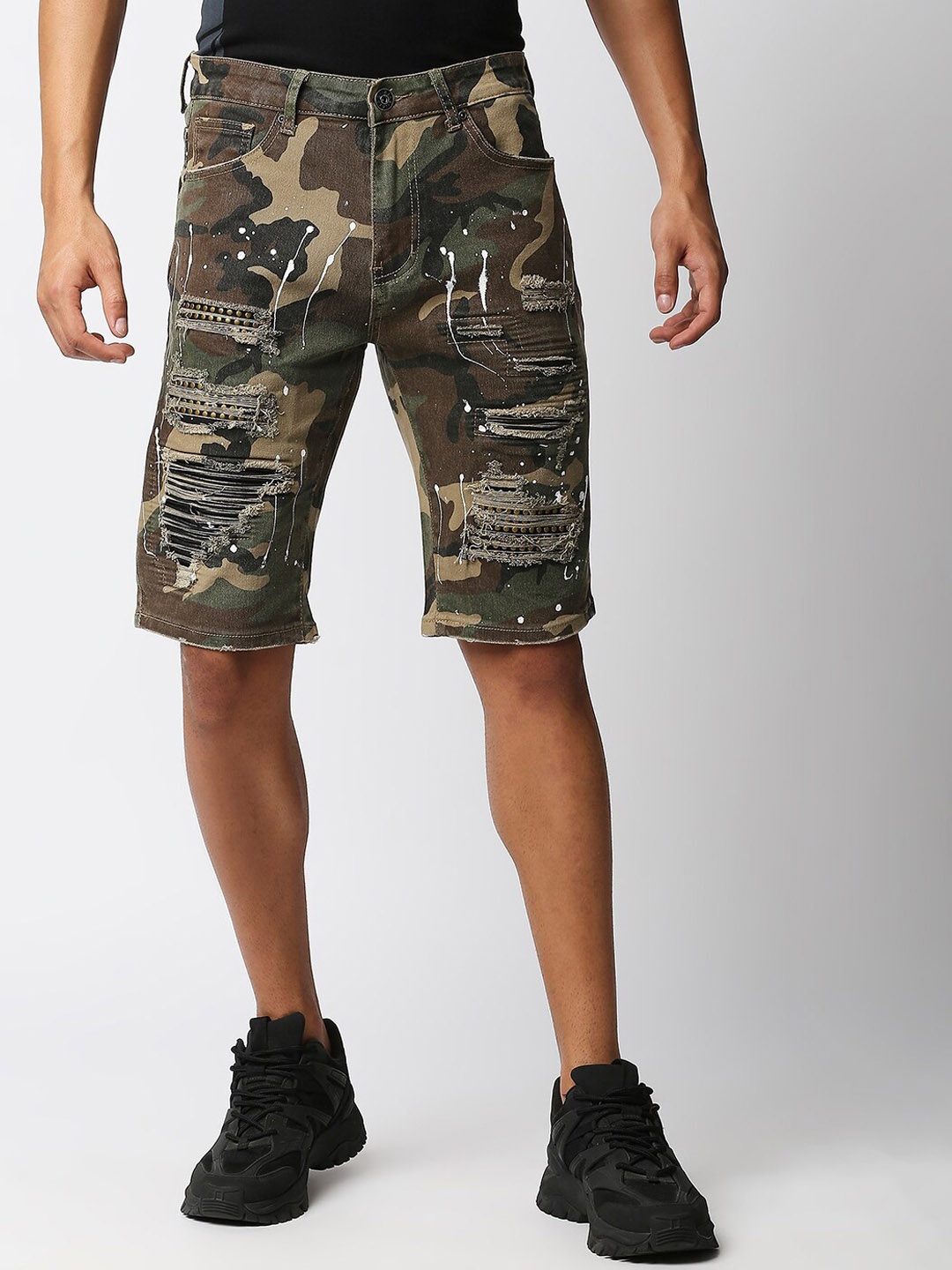 

WAIMEA Men Camouflage Printed Distressed Skinny Fit Denim Shorts, Olive