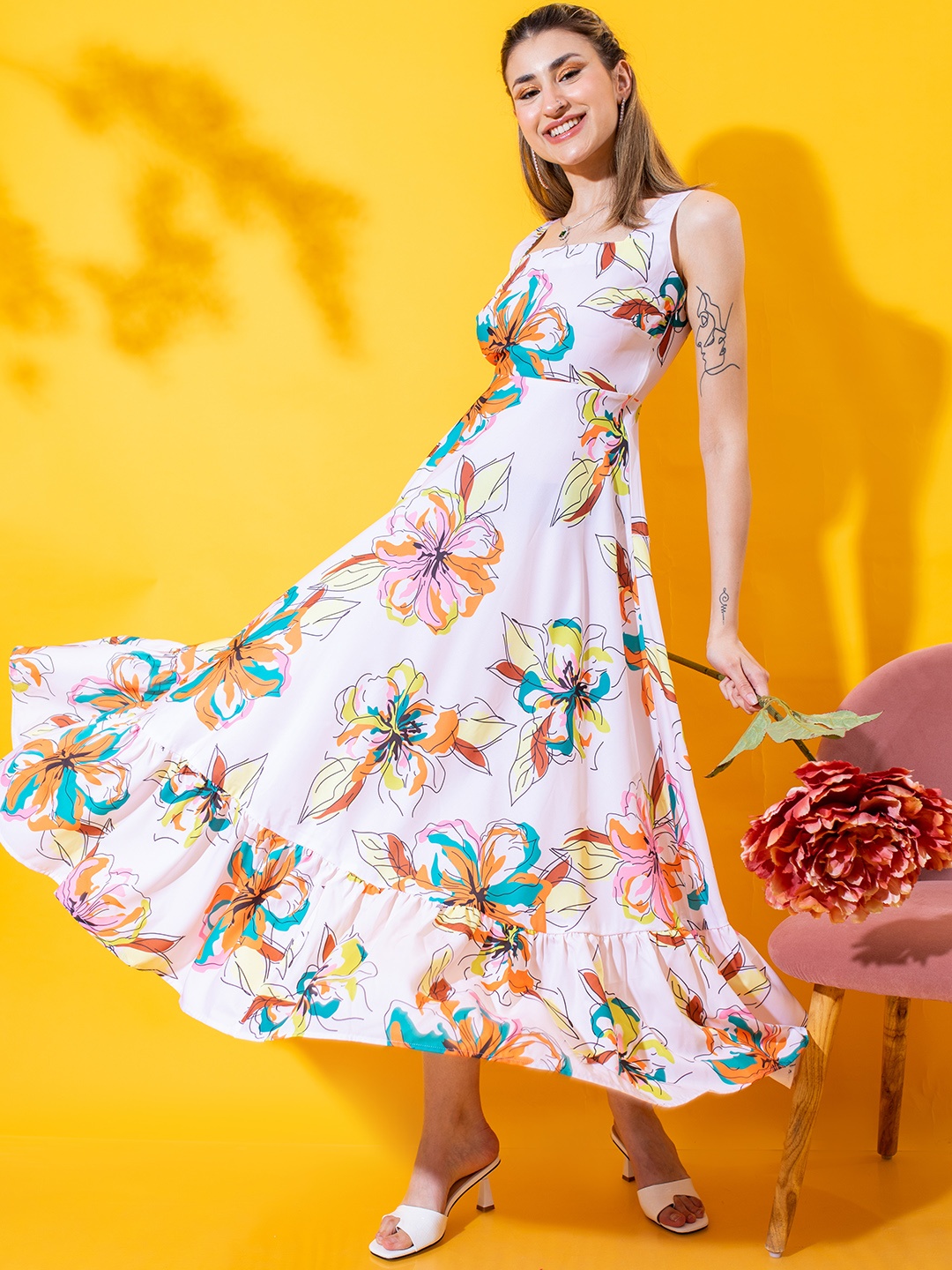 

Stylecast X Hersheinbox Floral Print Fit & Flare Midi Dress, Multi