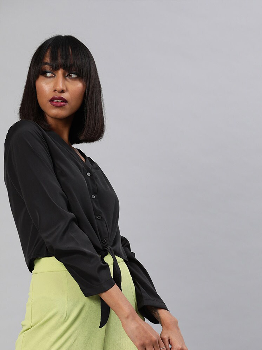 

Sera V-Neck Waist Tie-Ups Crepe Shirt Style Casual Top, Black