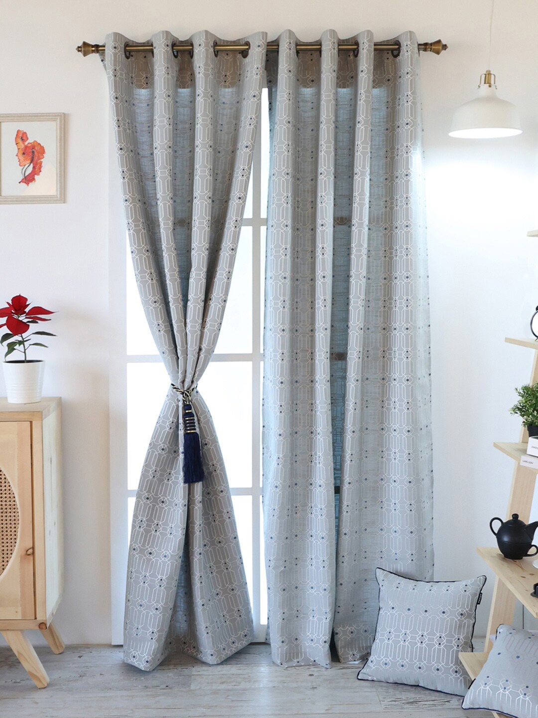

Ariana Trellis Grey & White Geometric Door Curtain
