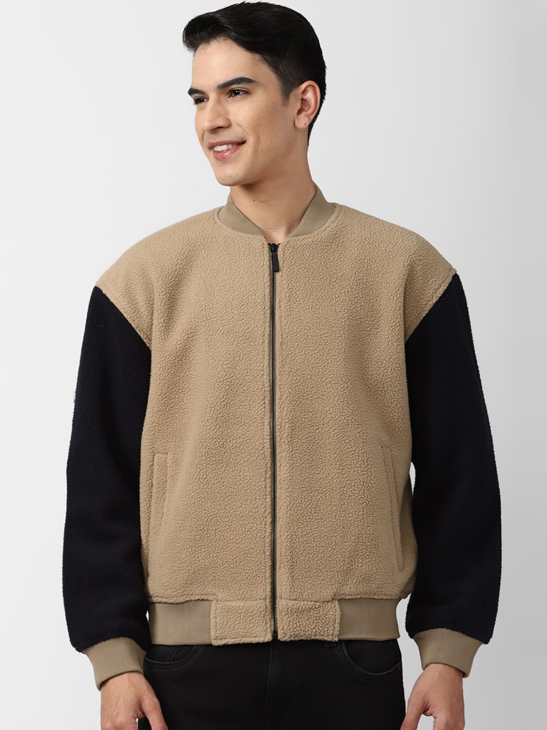 

FOREVER 21 Men Mock Collar Colourblocked Bomber Jacket, Beige