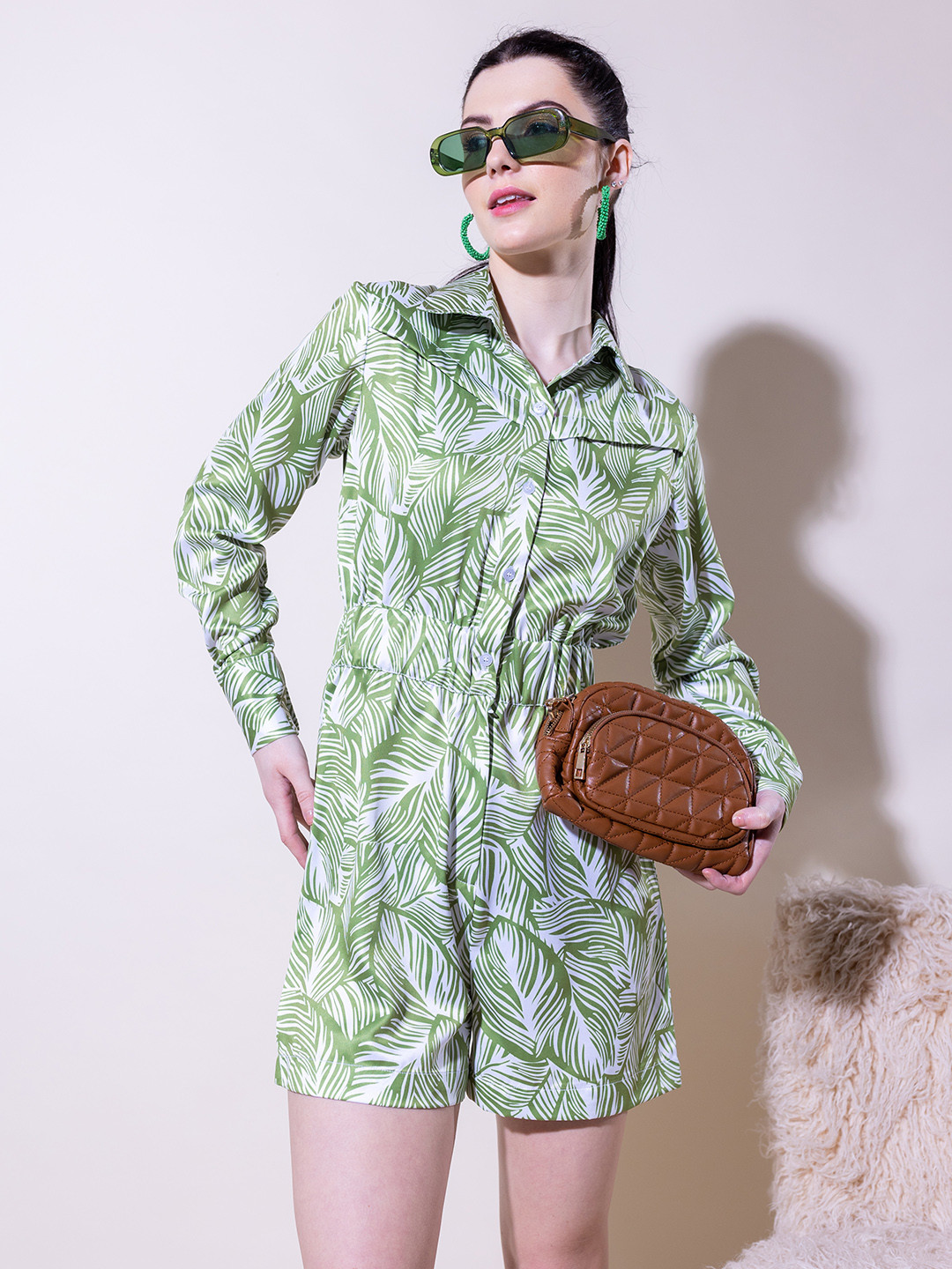 

Stylecast X Hersheinbox Tropical Printed Shirt Collar Playsuit, Green
