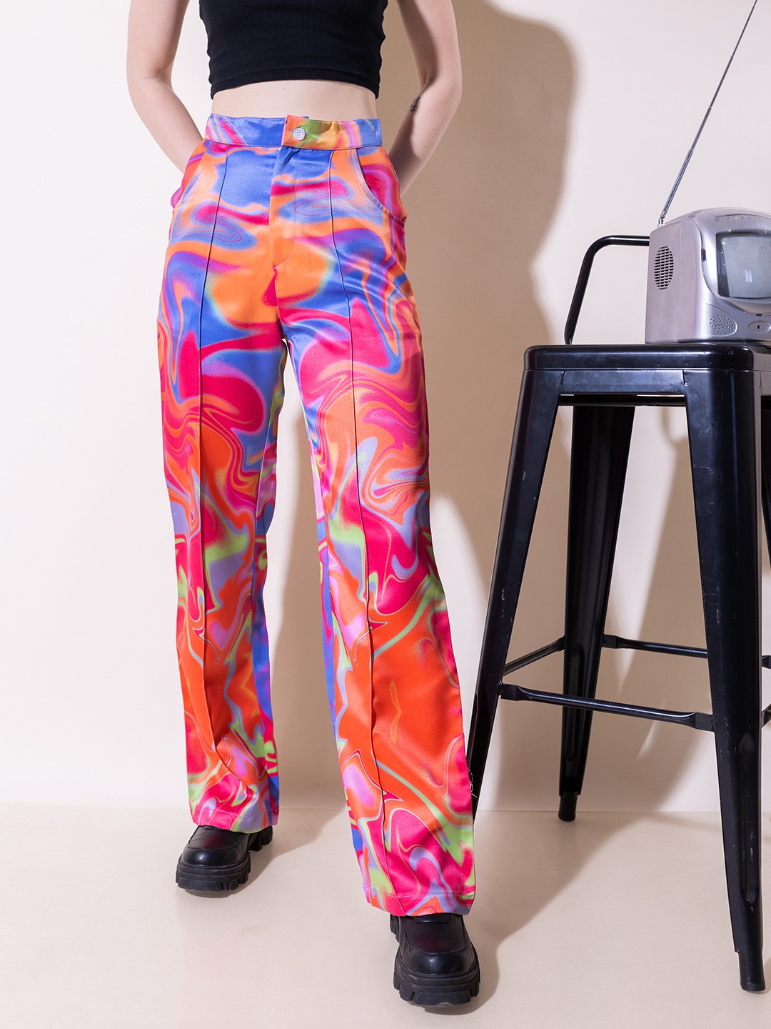 

Stylecast X Hersheinbox Women Abstract Printed High-Rise Pleated Trousers, Multi