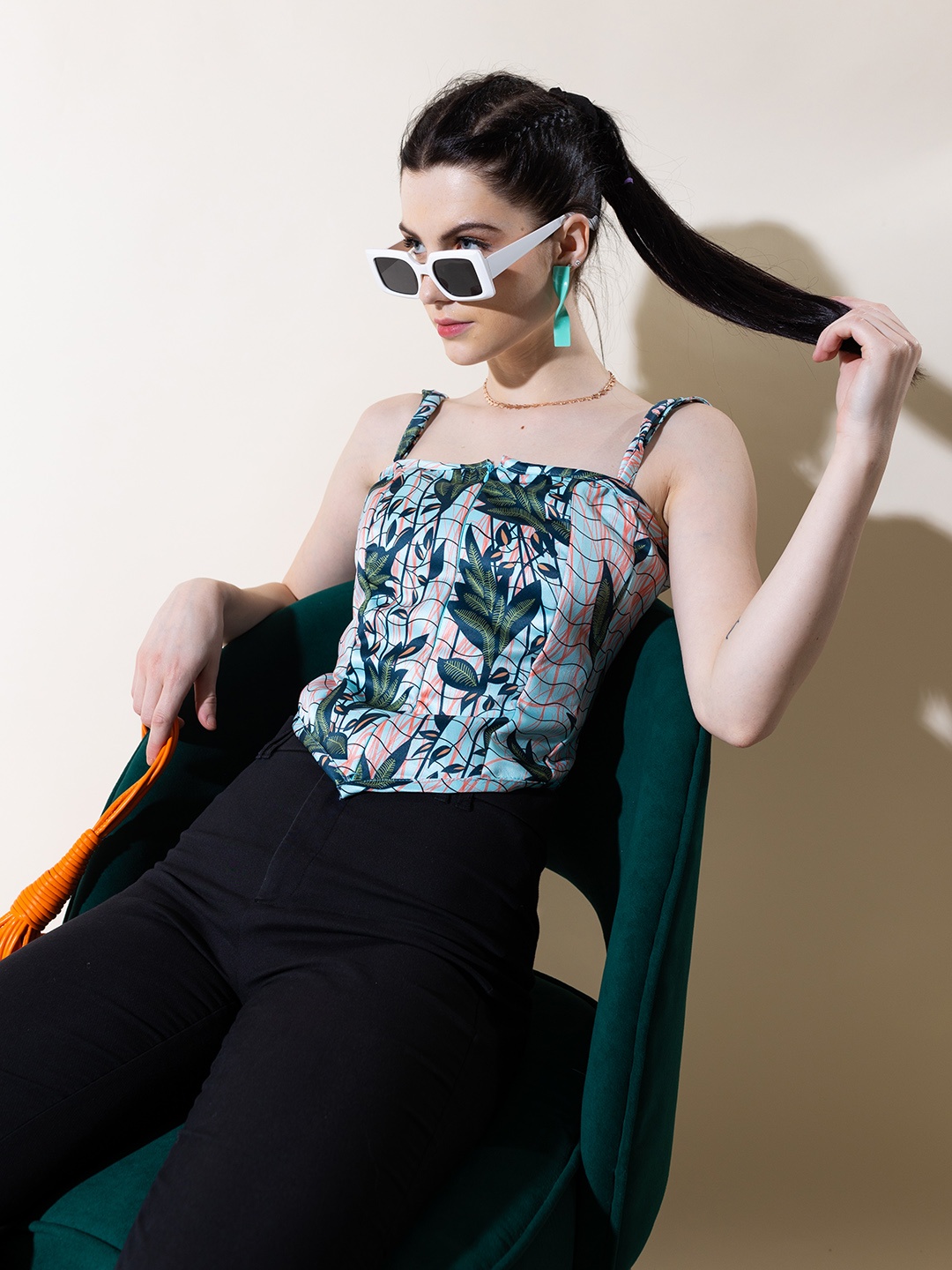 

Stylecast X Hersheinbox Tropical Printed Shoulder Straps Fitted Top, Green