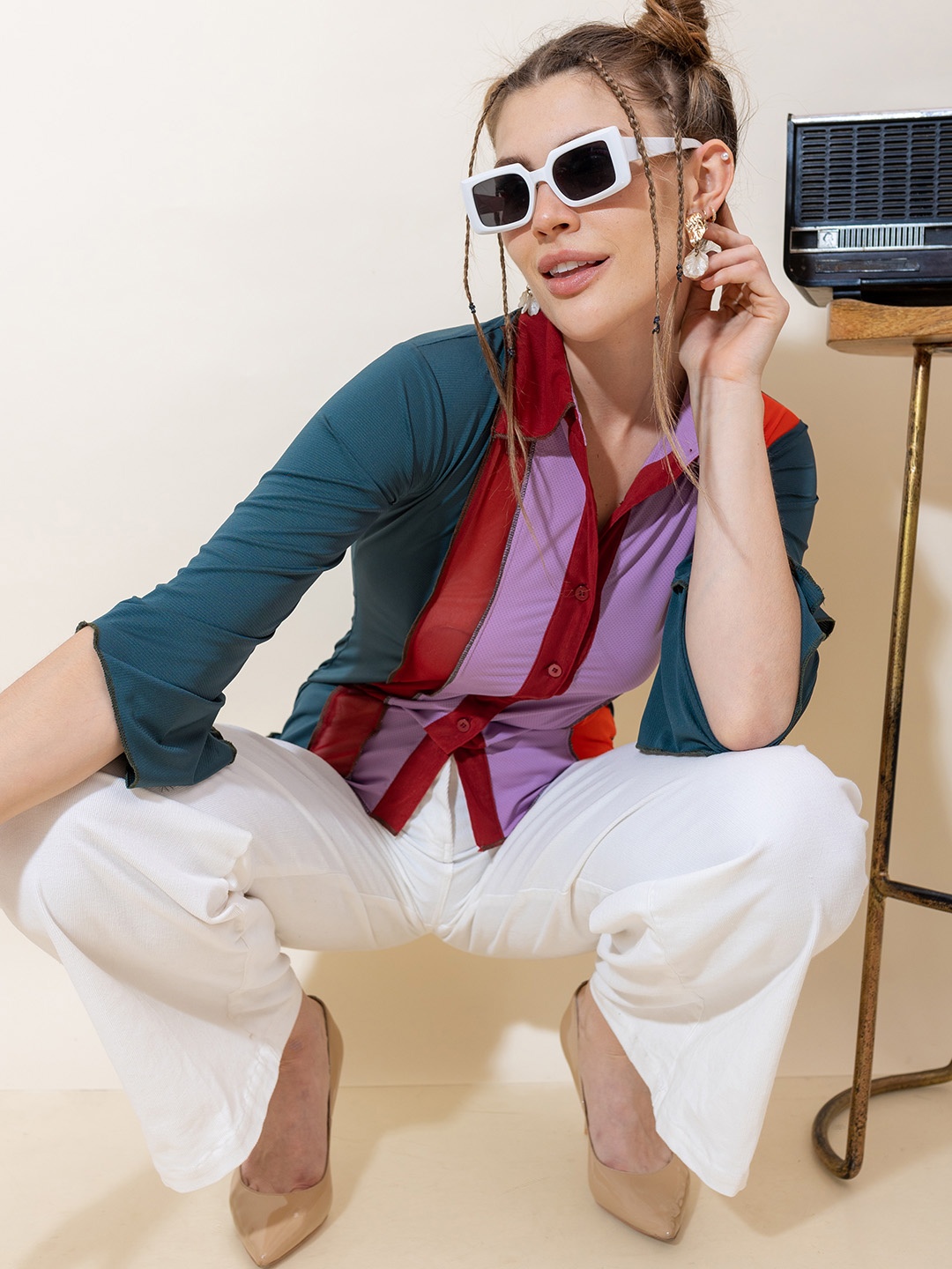 

Stylecast X Hersheinbox Relaxed Fit Multi Striped Casual Shirt With Slit Sleeves
