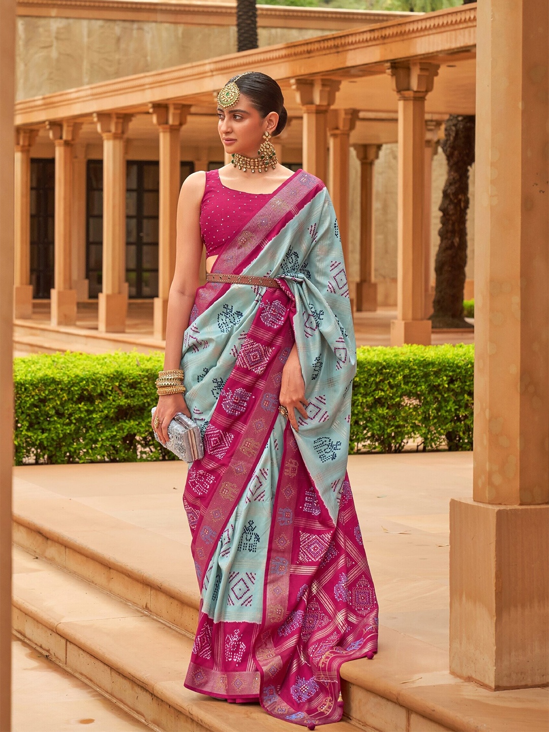 

Mitera Zari Silk Blend Patola Saree, Blue