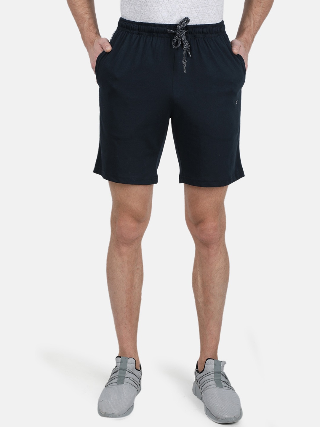 

Monte Carlo Men Cotton Mid-Rise Shorts, Navy blue