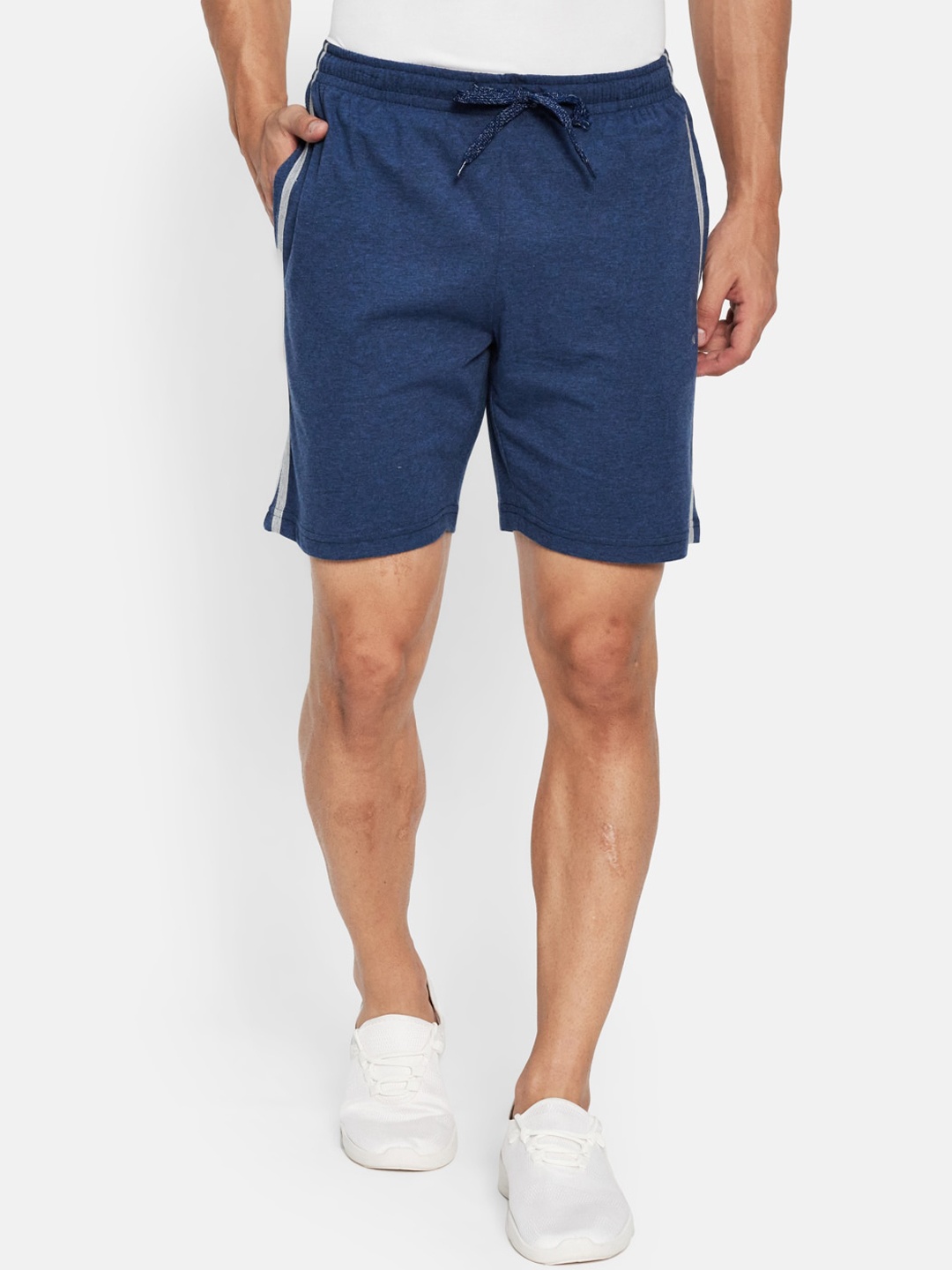 

Monte Carlo Men Cotton Mid-Rise Shorts, Blue