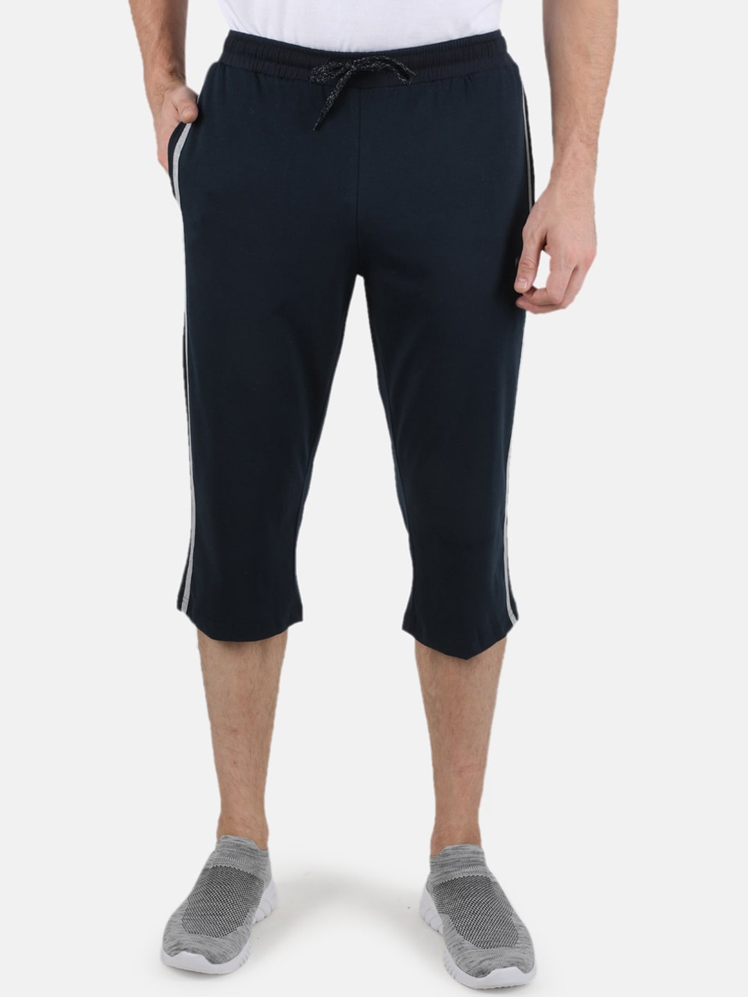 

Monte Carlo Men Cotton Capris, Navy blue