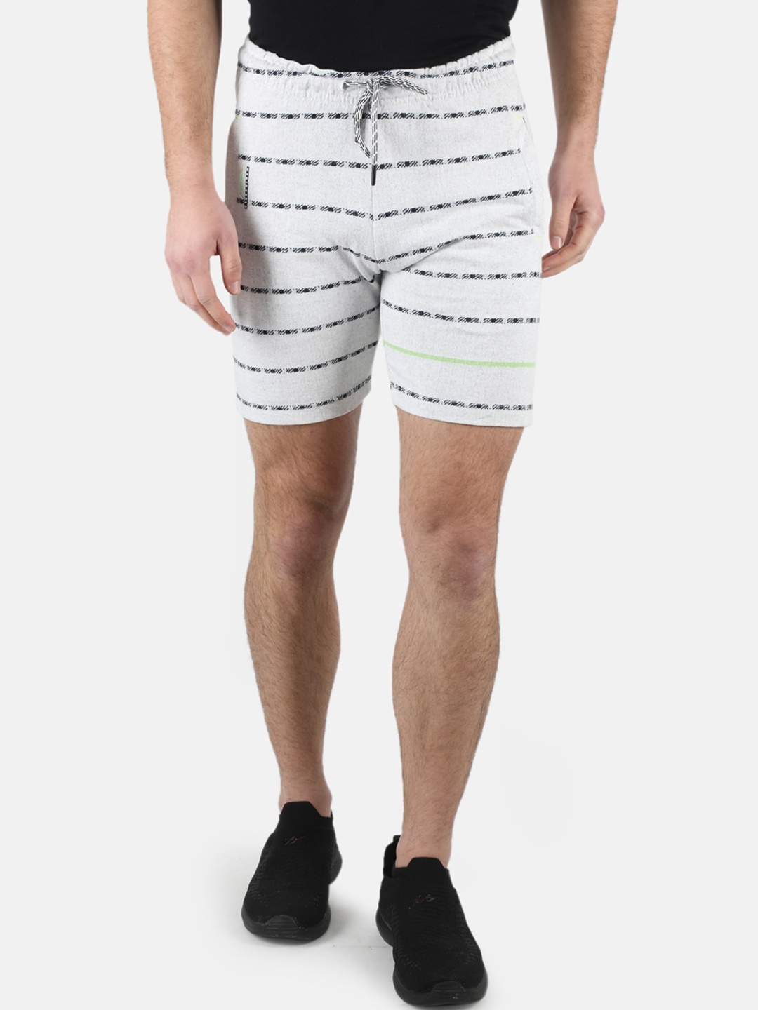 

Monte Carlo Men Striped Shorts, Off white