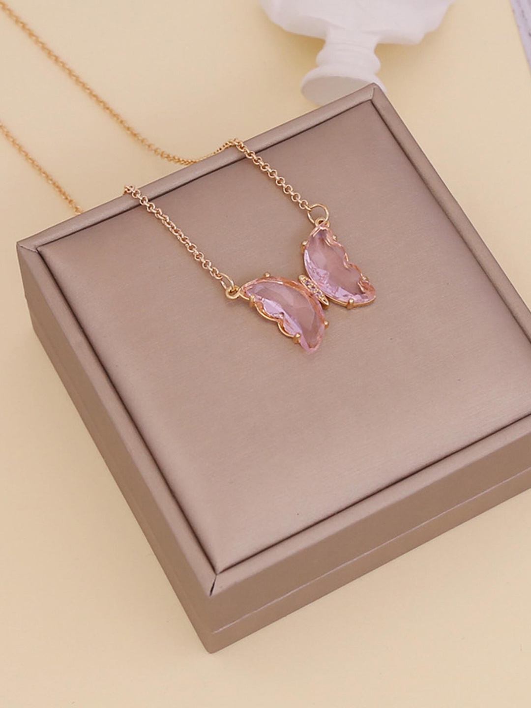 

Pinapes Gold-Plated Butterfly Pendant Necklace, Grey
