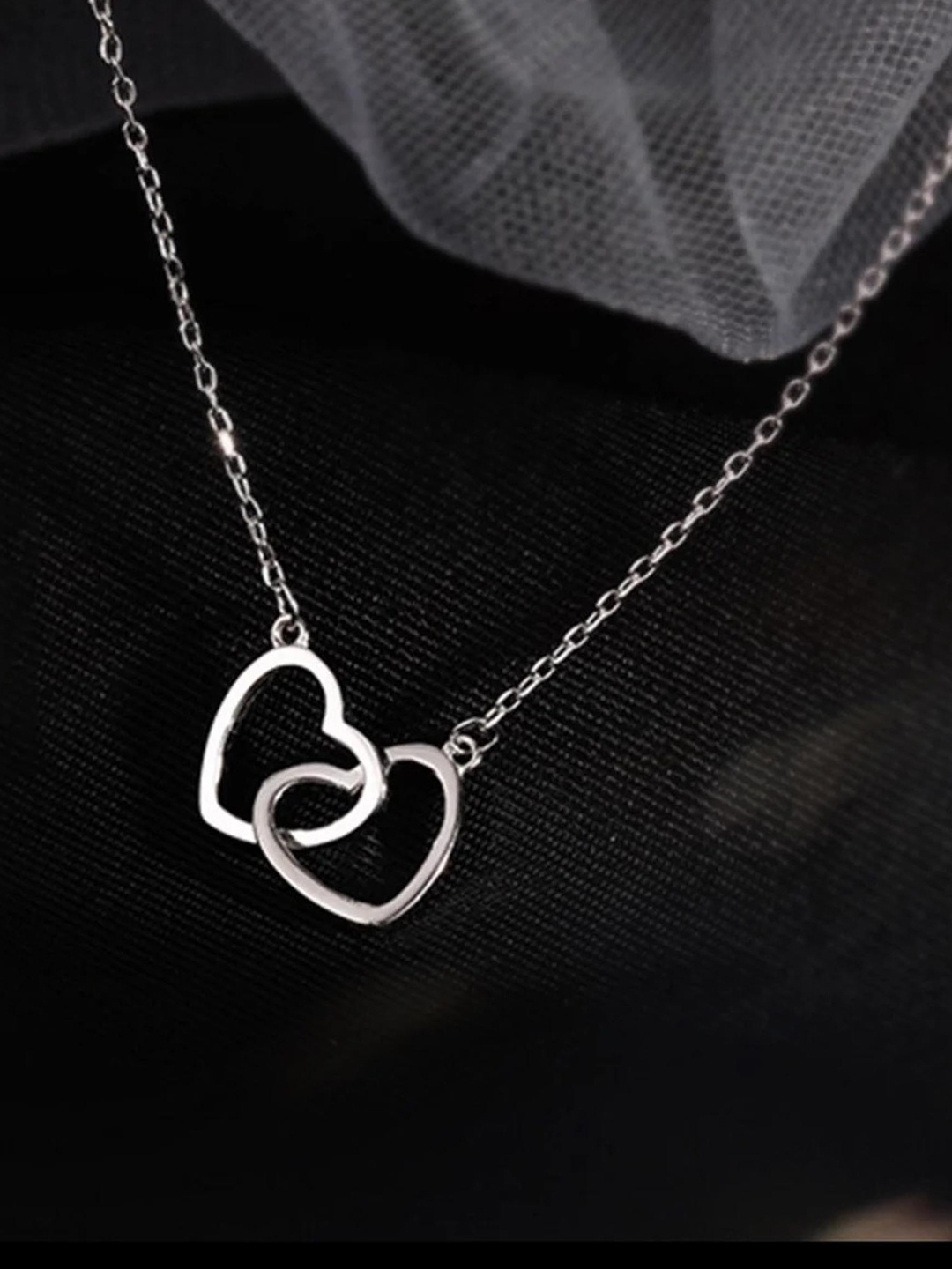 

Pinapes Silver-Plated Enamelled Necklace