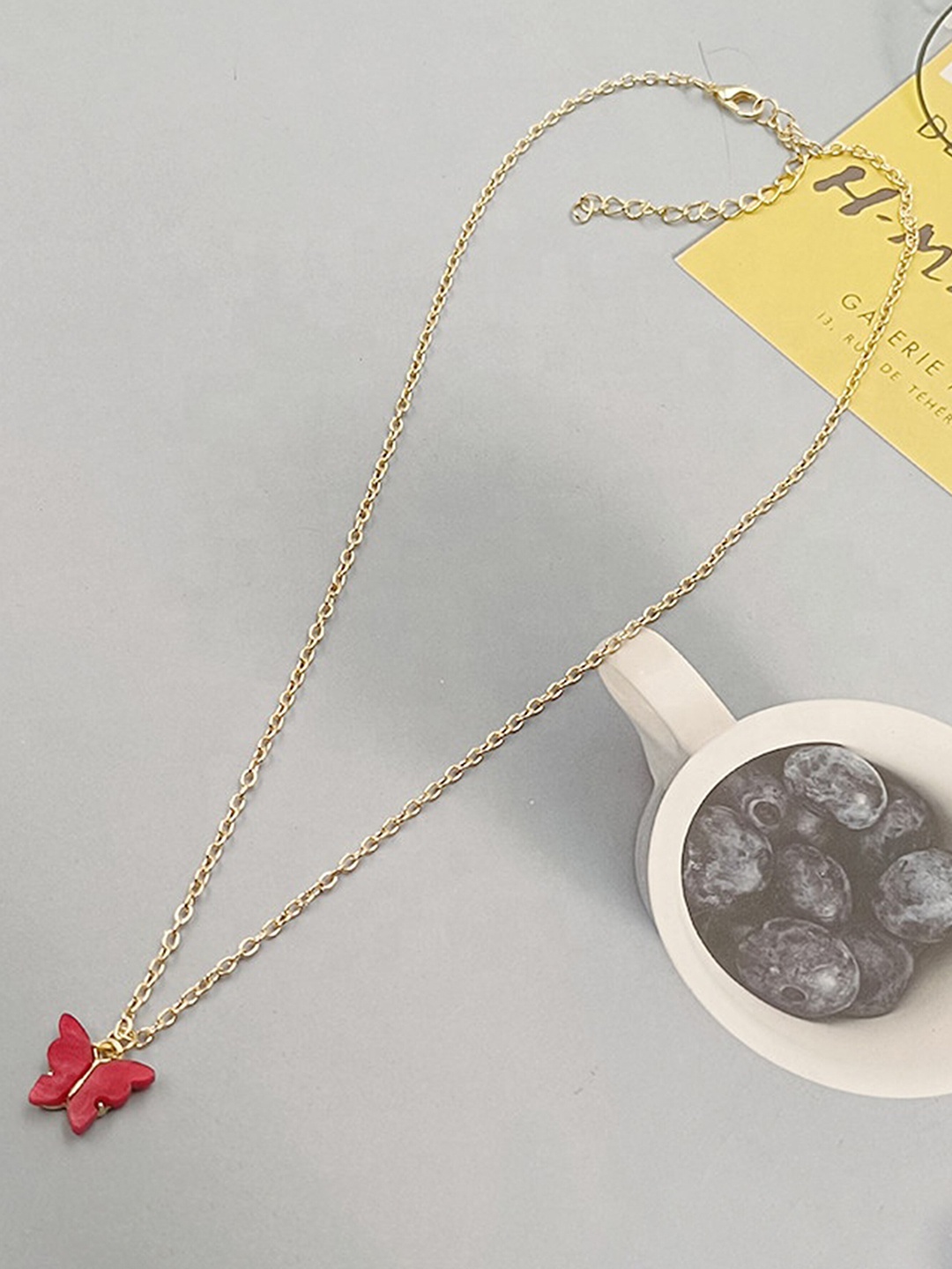 

Pinapes Gold-Plated Enamelled Necklace