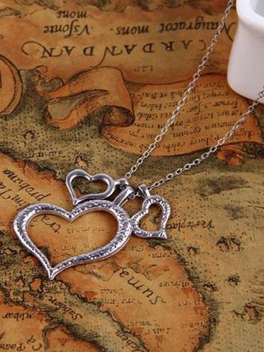 

Pinapes Gold-Plated Enamelled Necklace, Multi